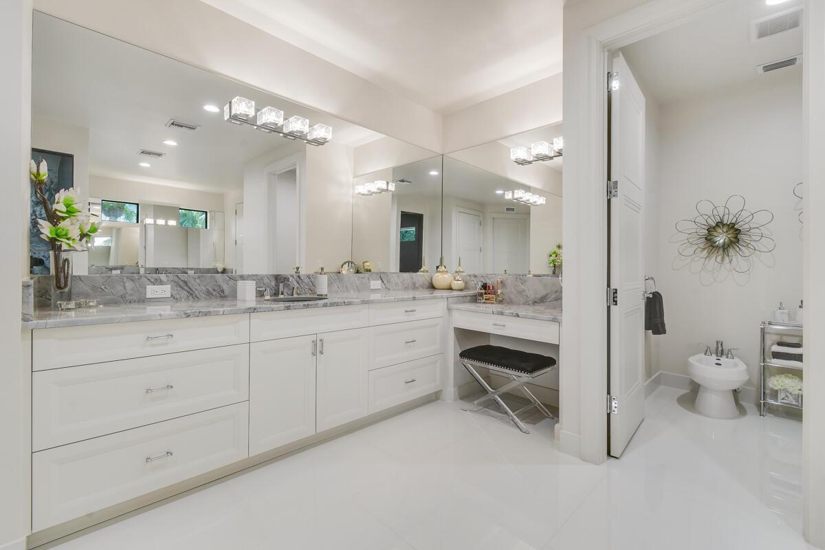 1515 NW Lancewood Terrace