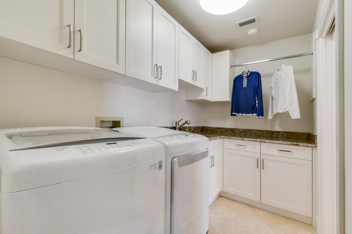 1515 NW Lancewood Terrace