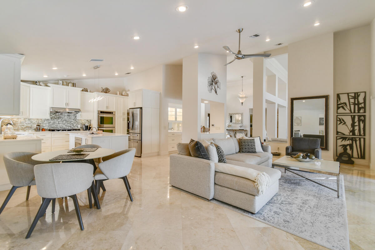 1515 NW Lancewood Terrace