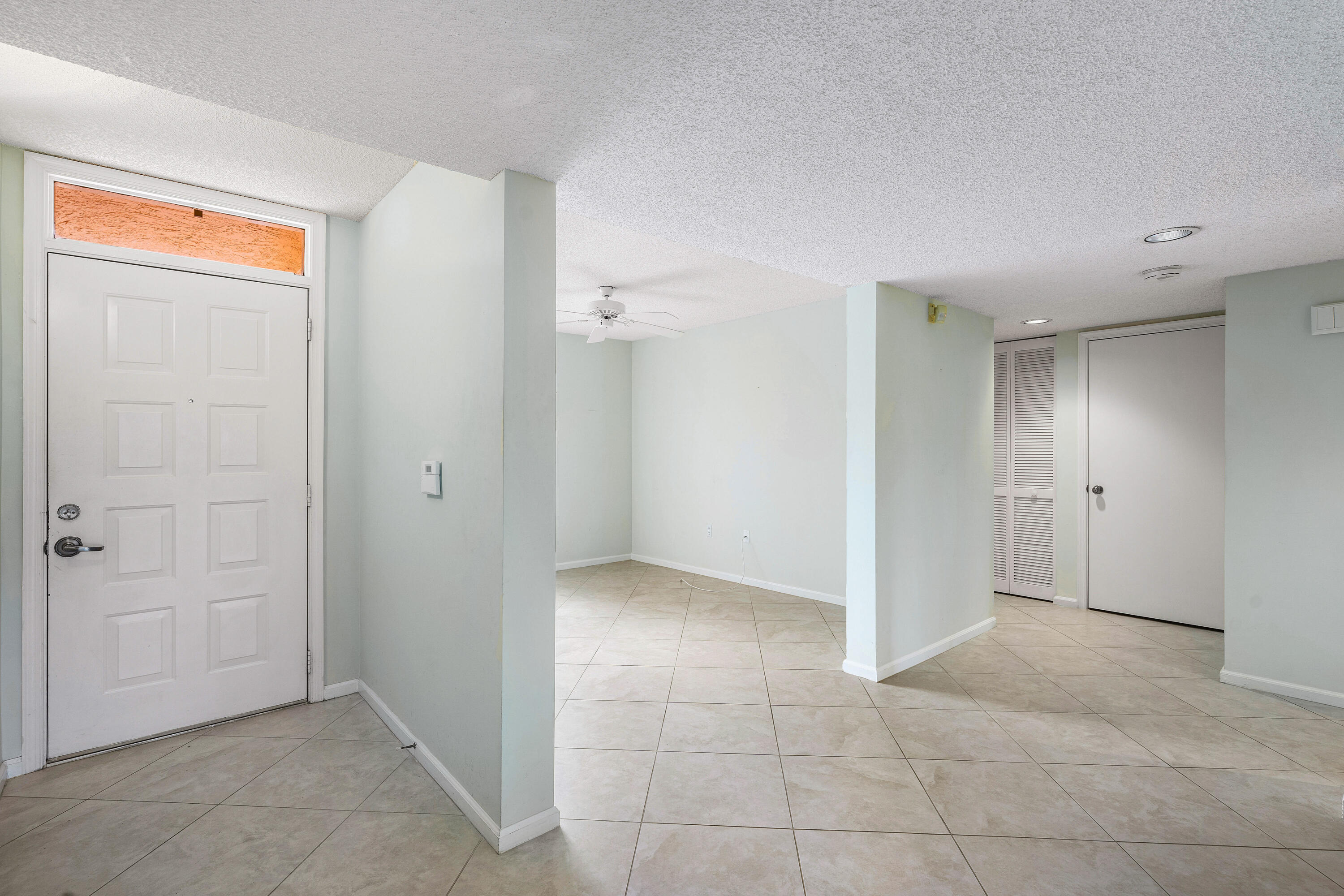 9989 Harbour Lake Circle 102