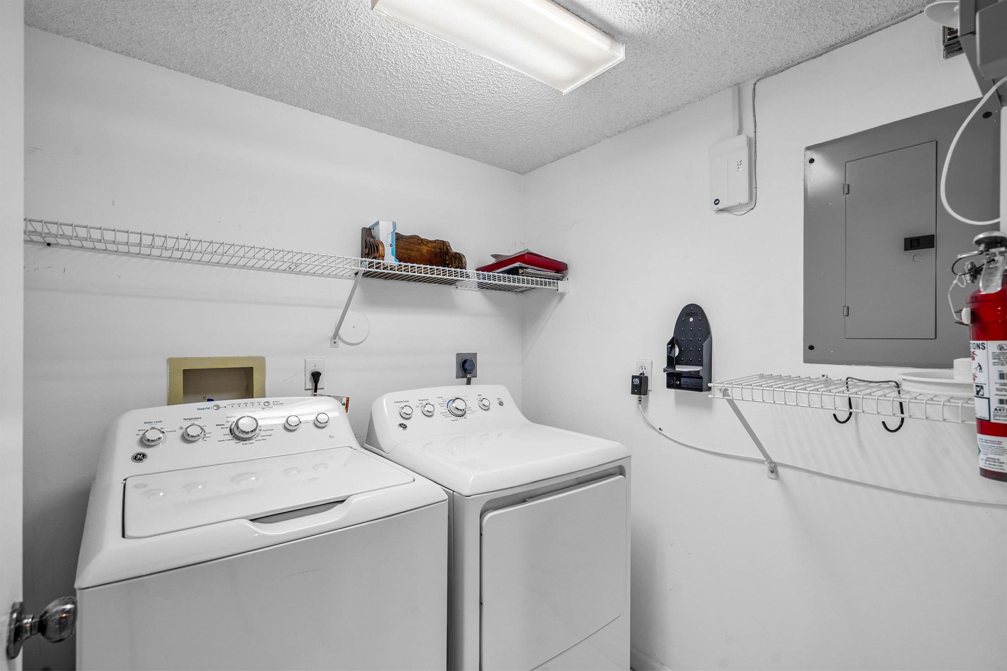 9989 Harbour Lake Circle 102