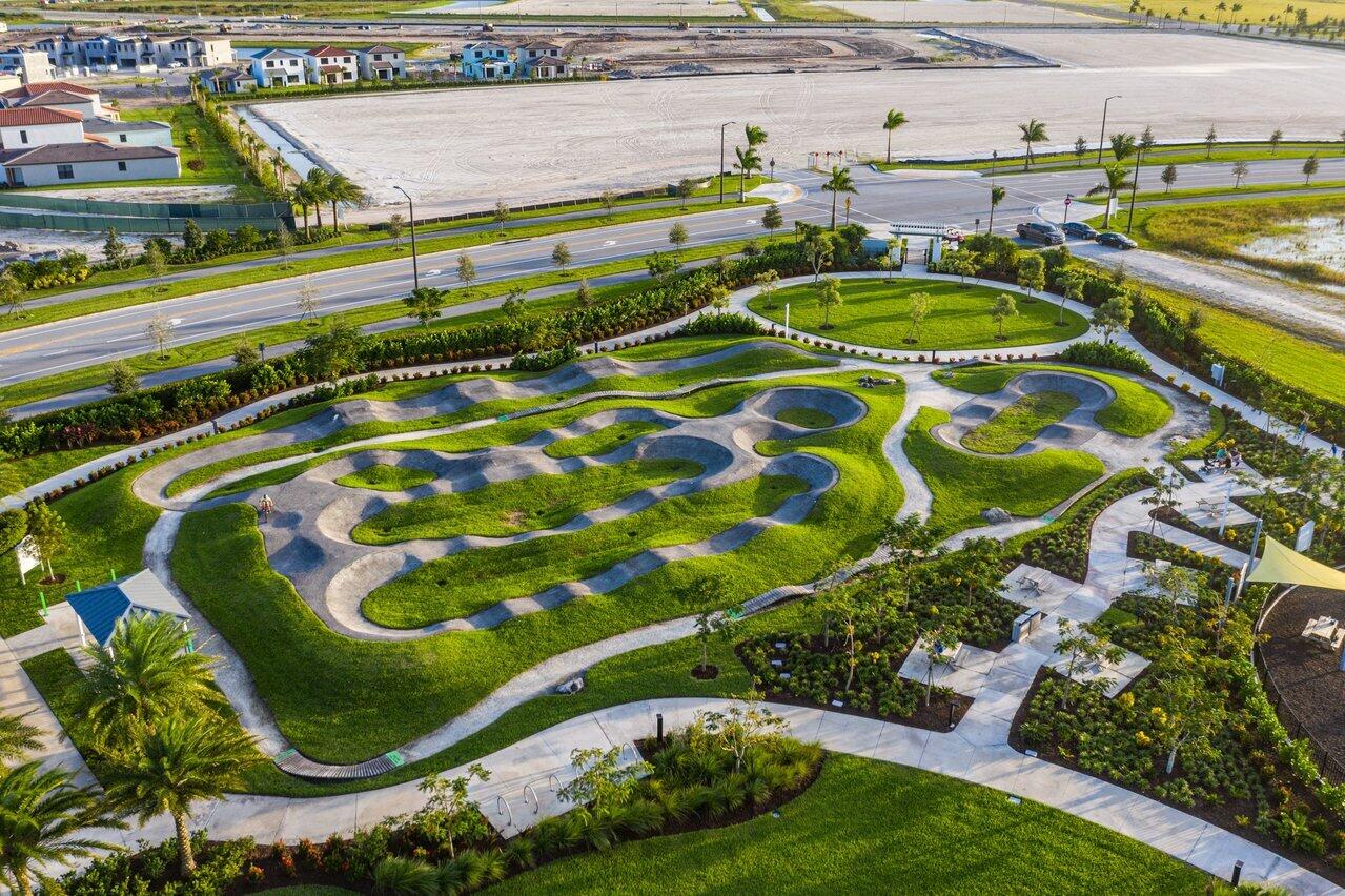 15262 Goldfinch Circle