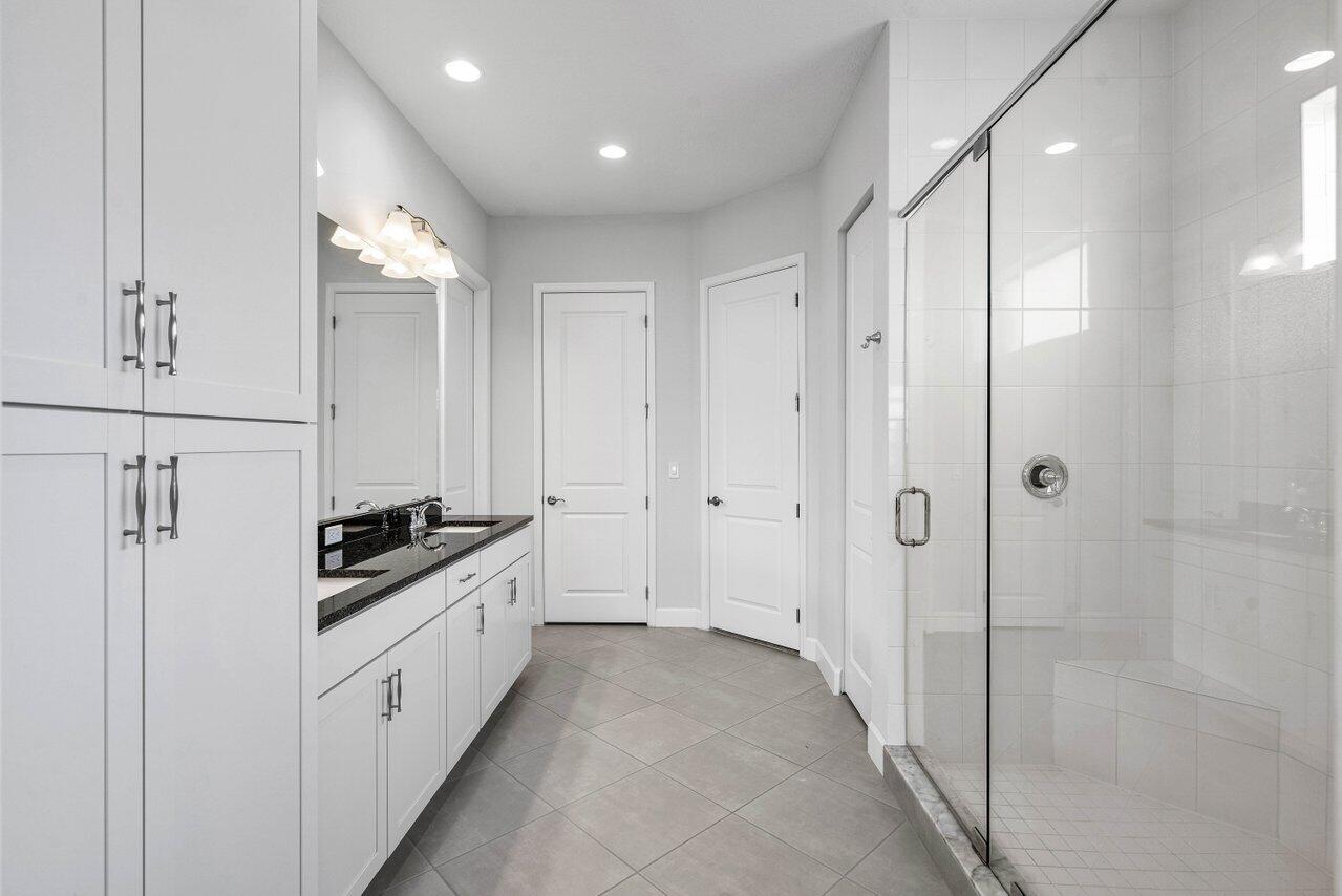 15262 Goldfinch Circle