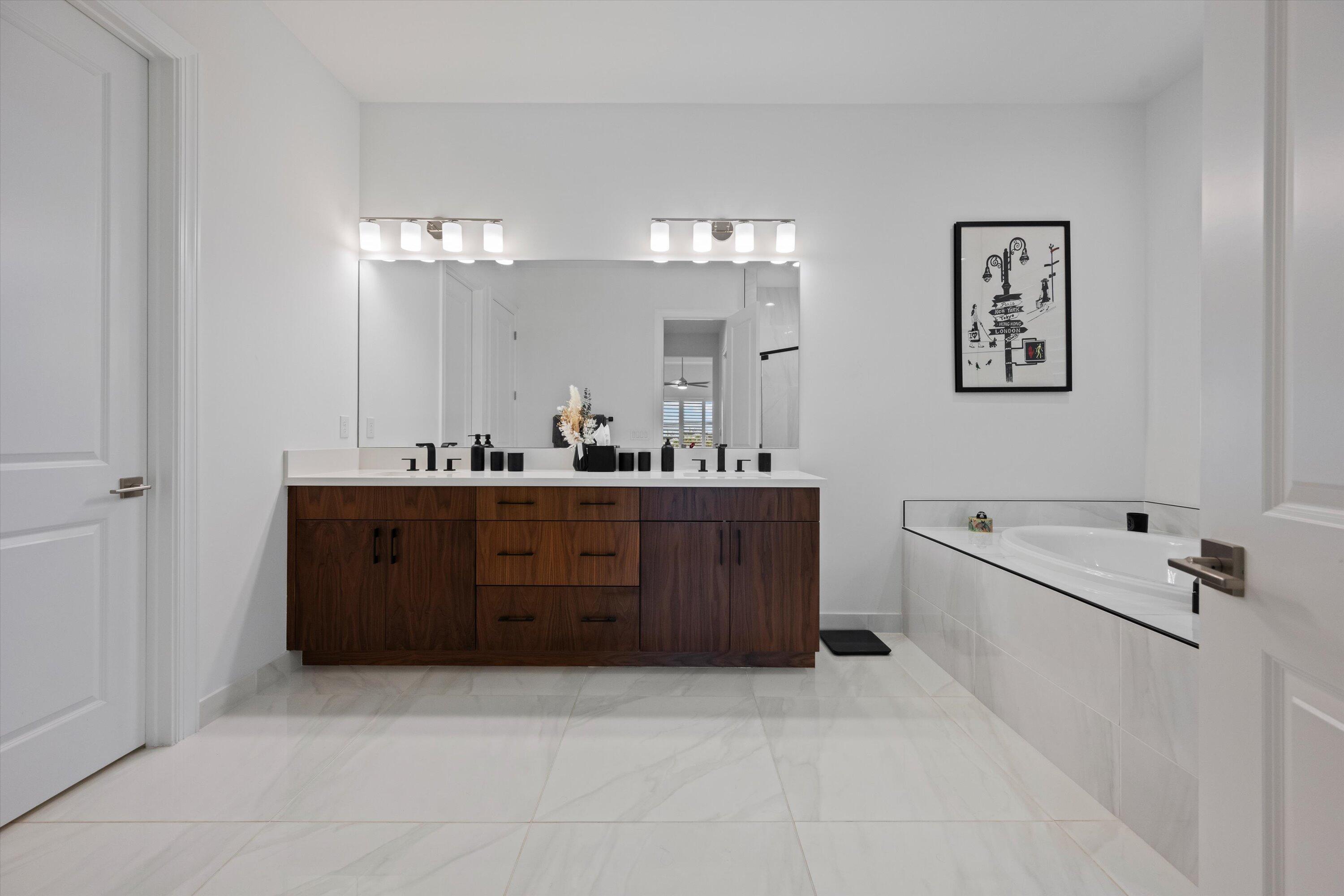 12614 Nautilus Circle