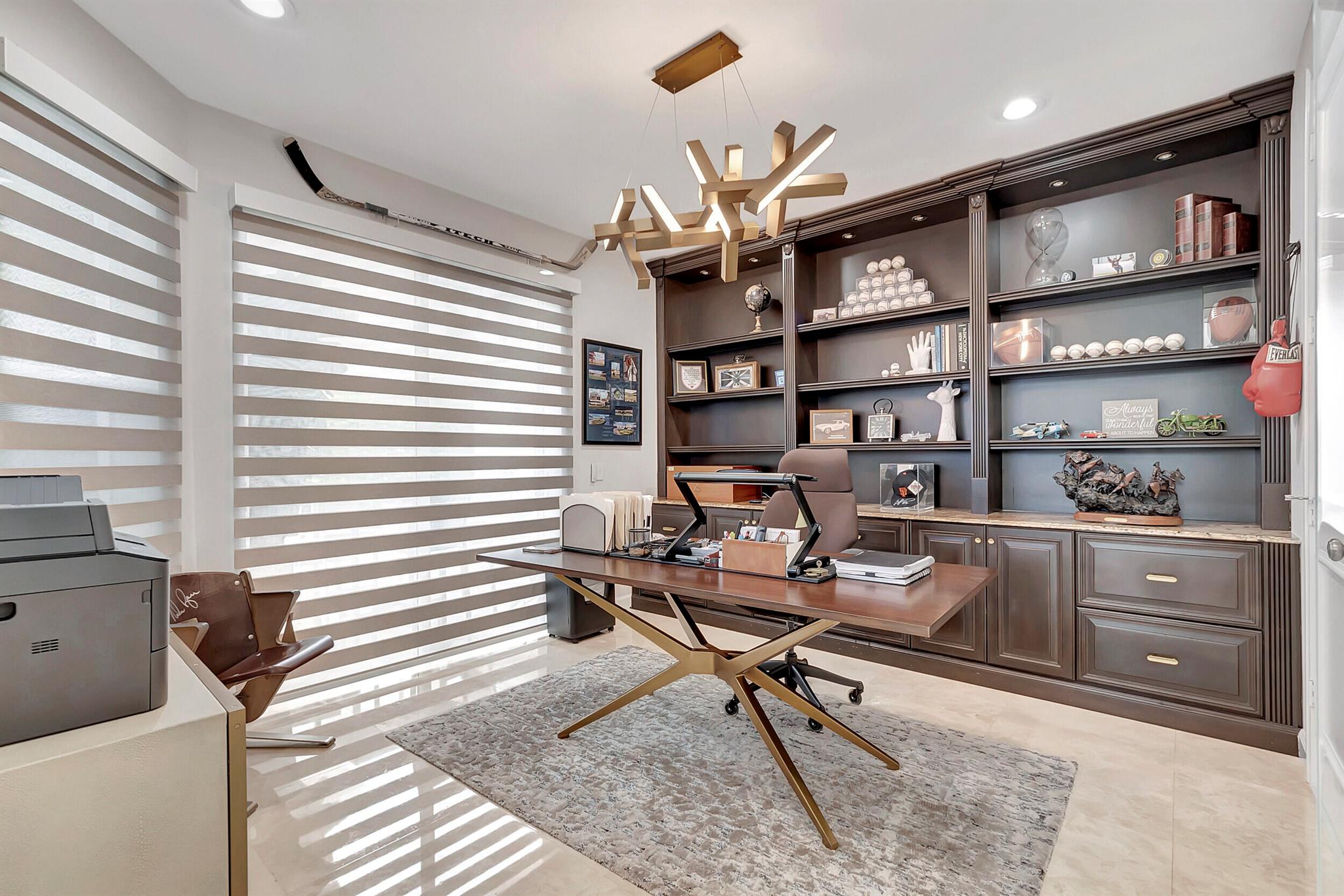 4085 Avalon Pointe Drive