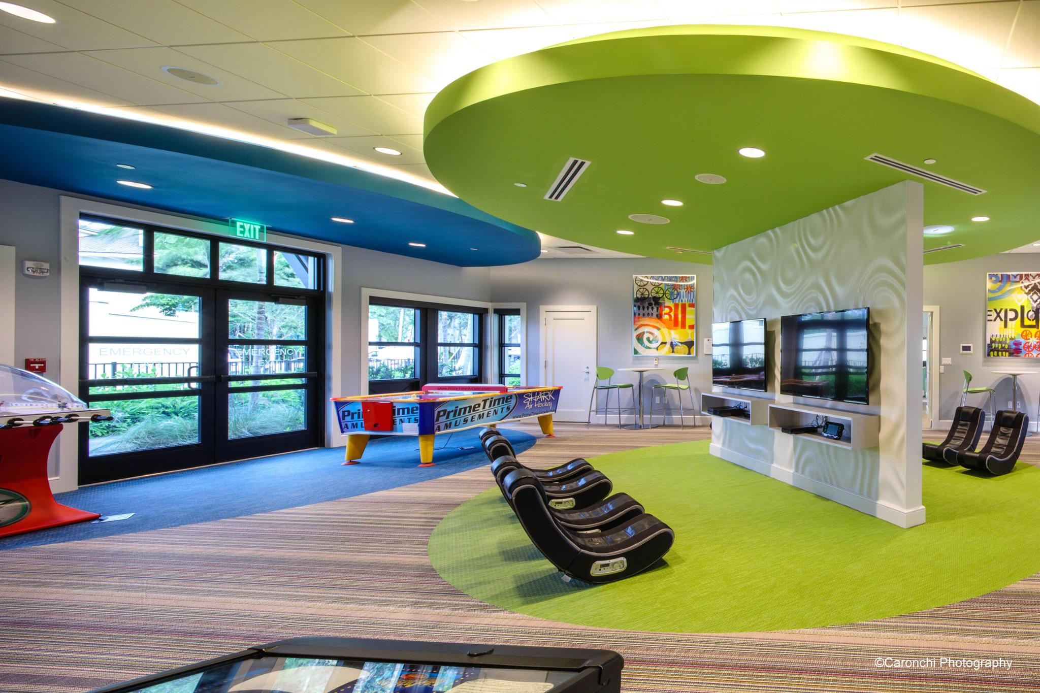 4085 Avalon Pointe Drive