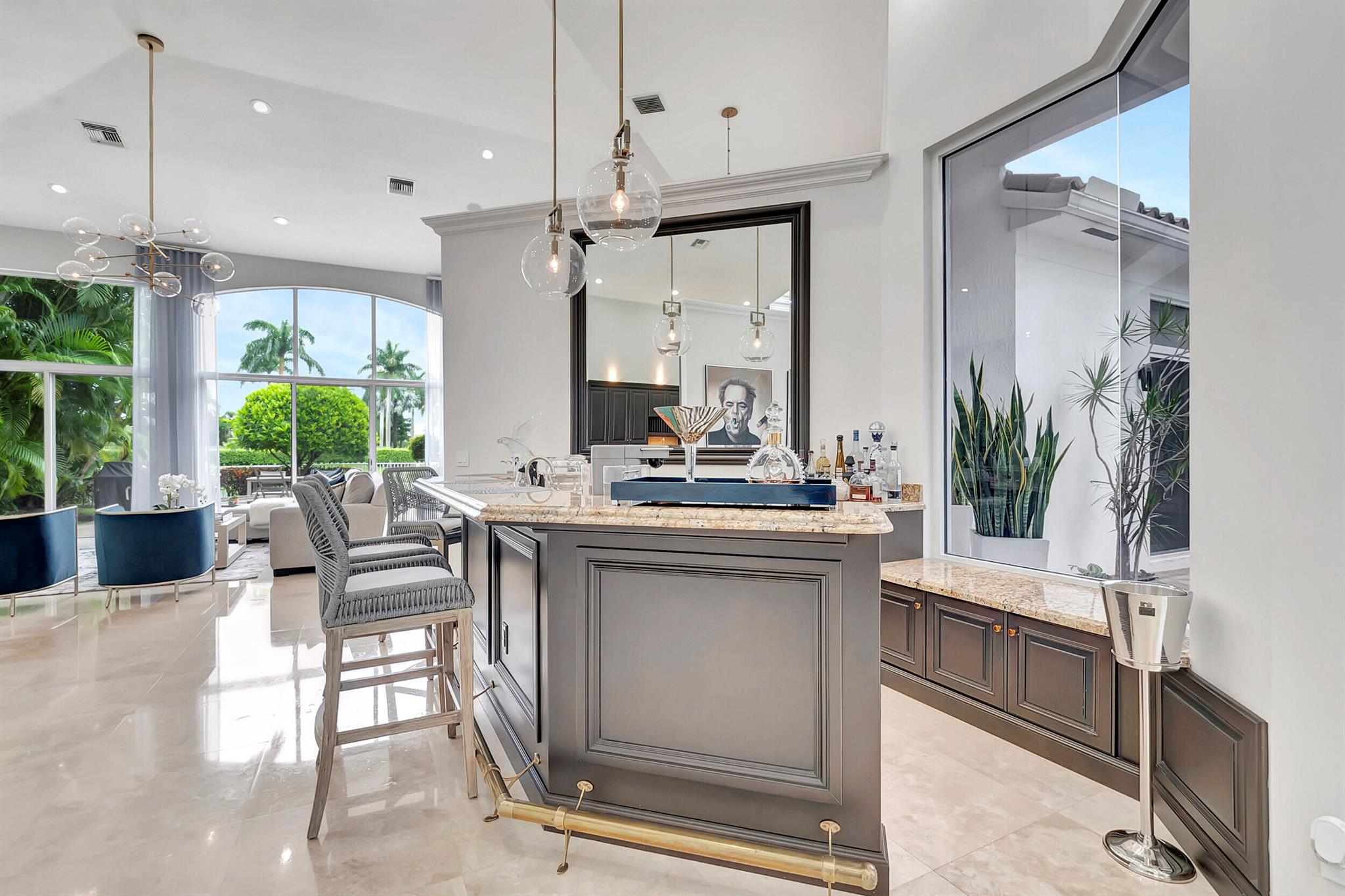 4085 Avalon Pointe Drive