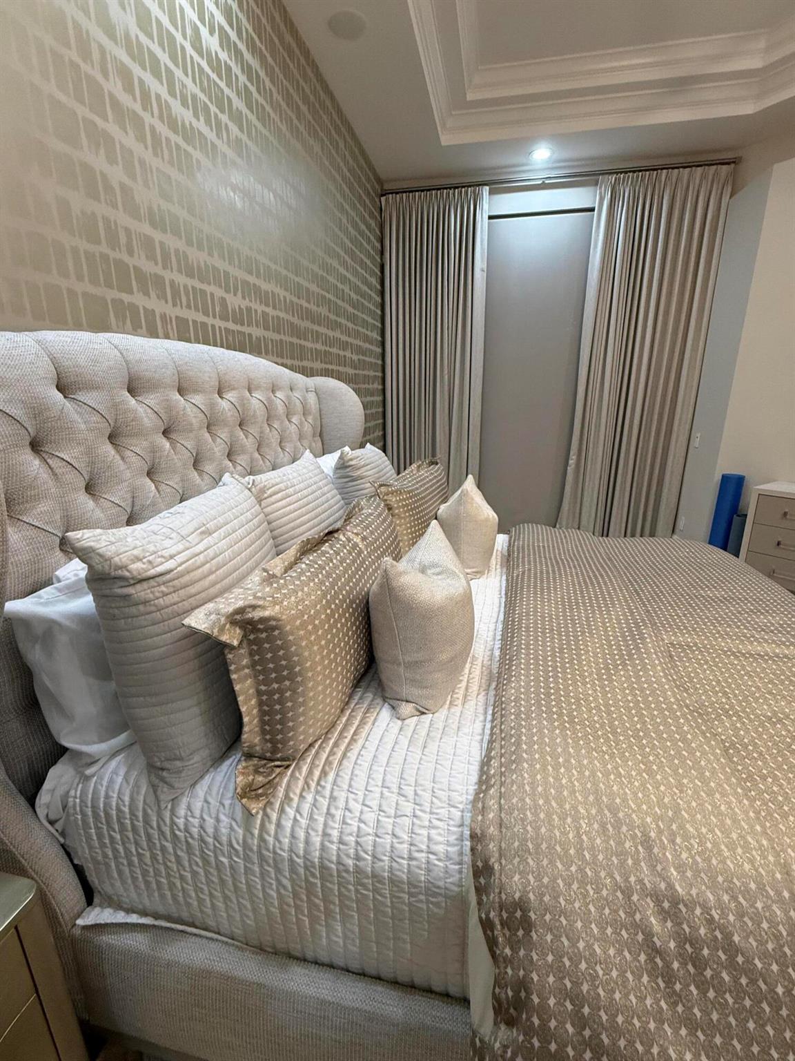 4085 Avalon Pointe Drive