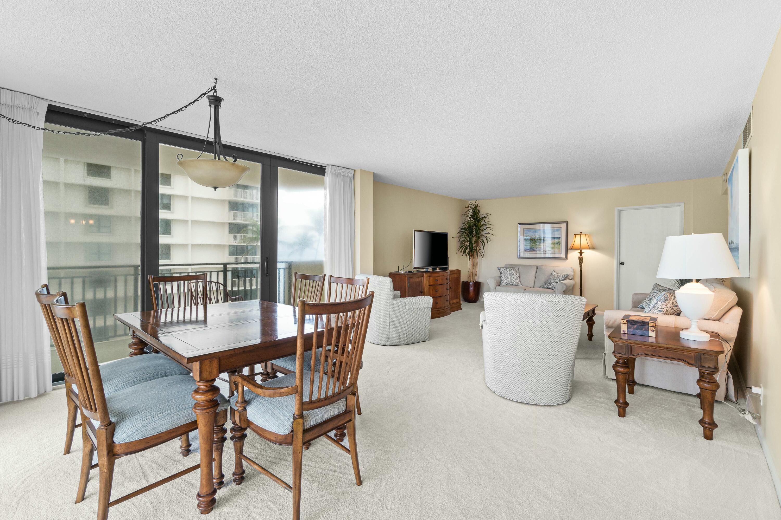 5460 N Ocean Drive 4d