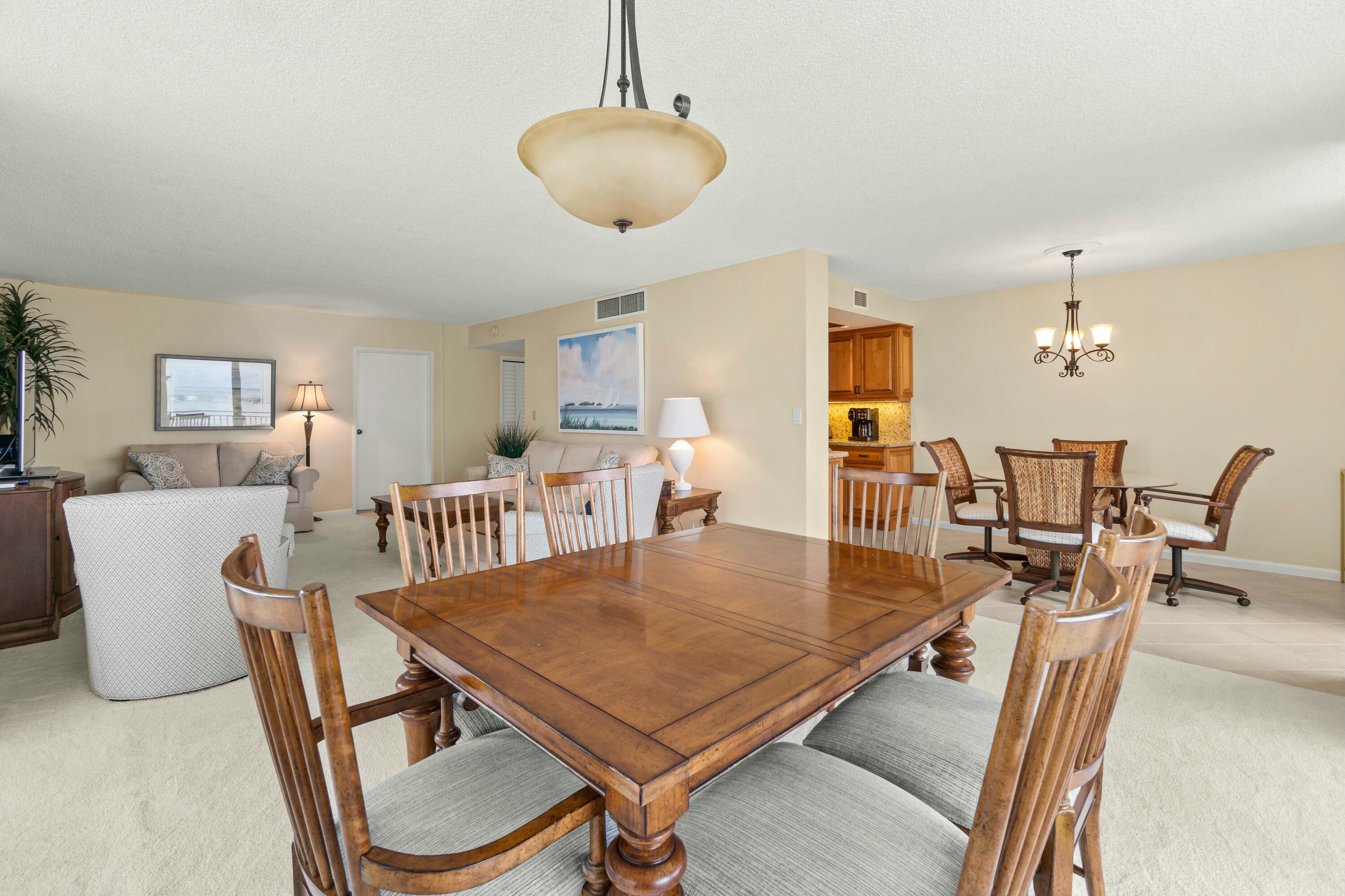 5460 N Ocean Drive 4d