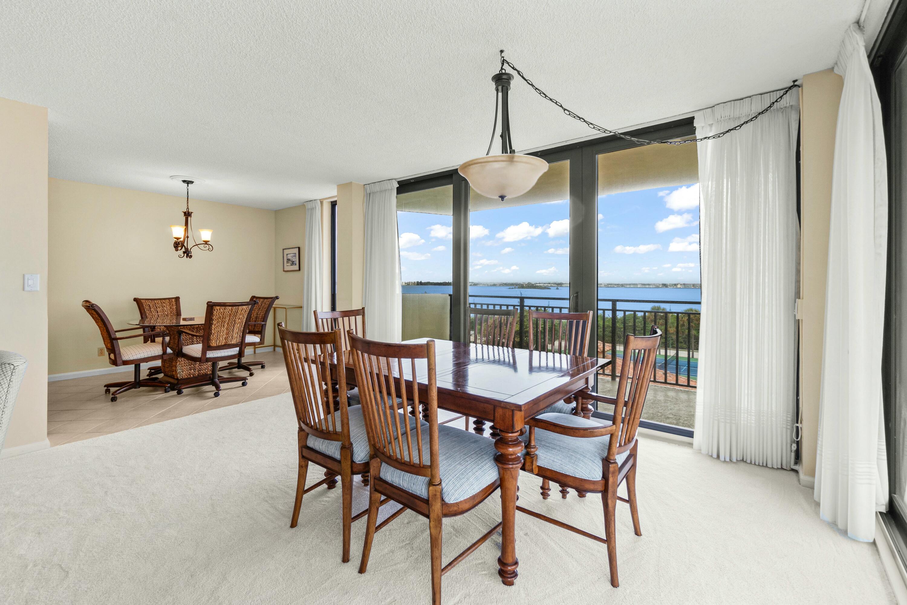 5460 N Ocean Drive 4d