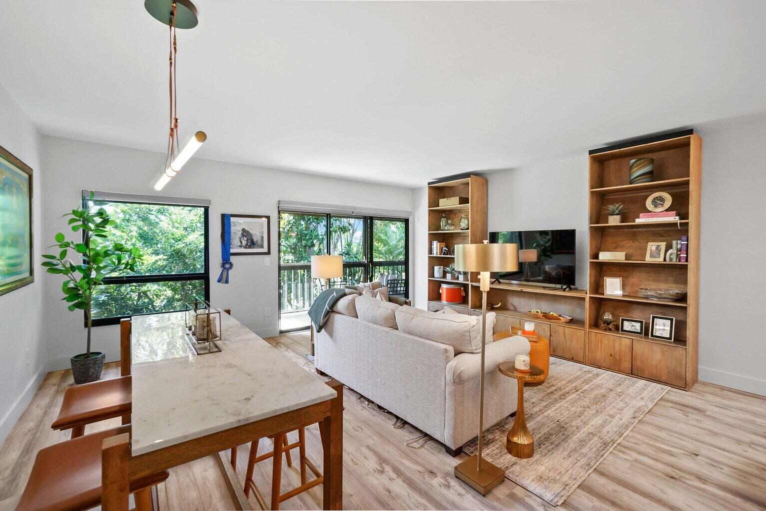 13334 Polo Club Road 344/345