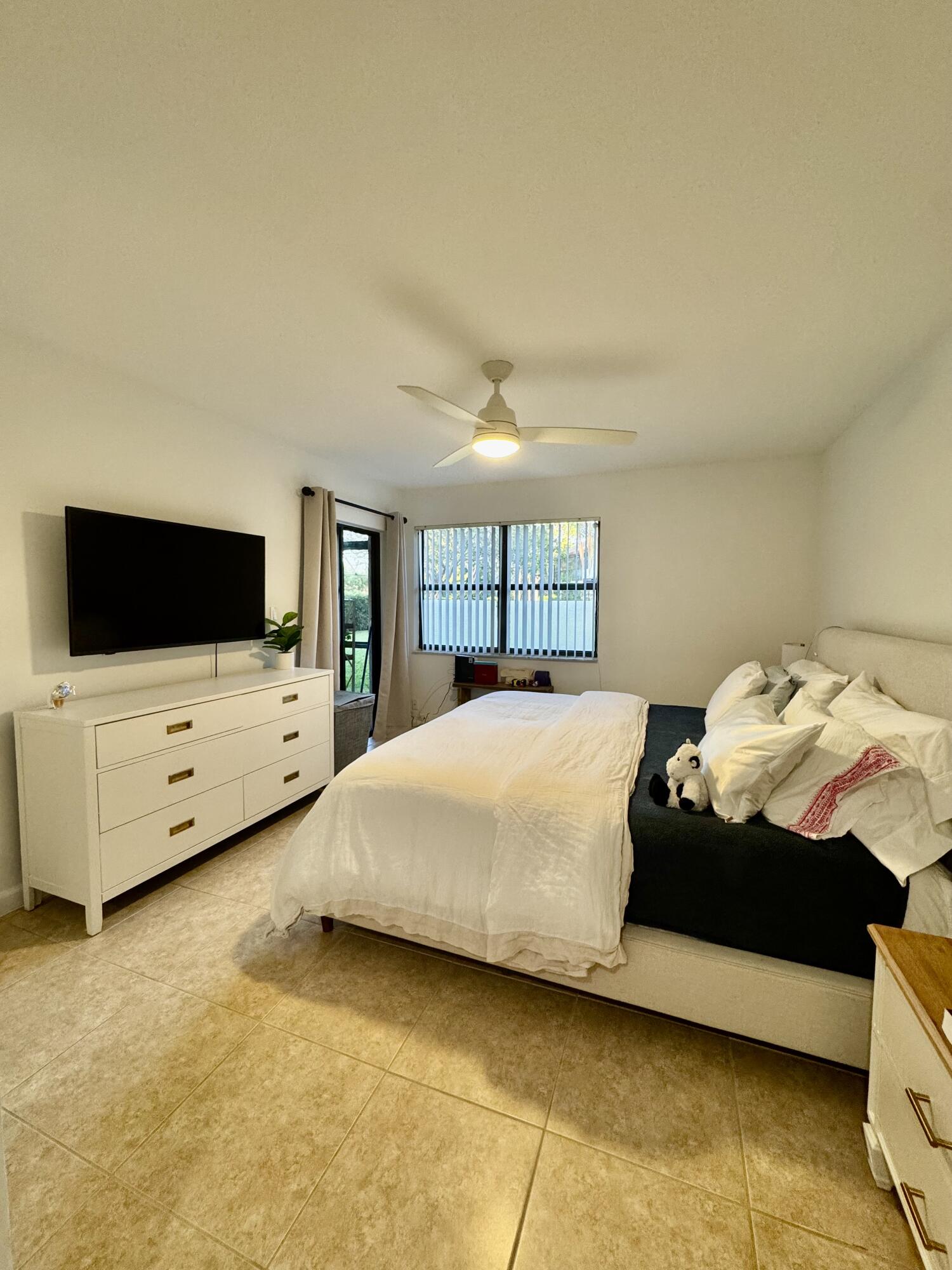 12660 Shoreline Drive 1a