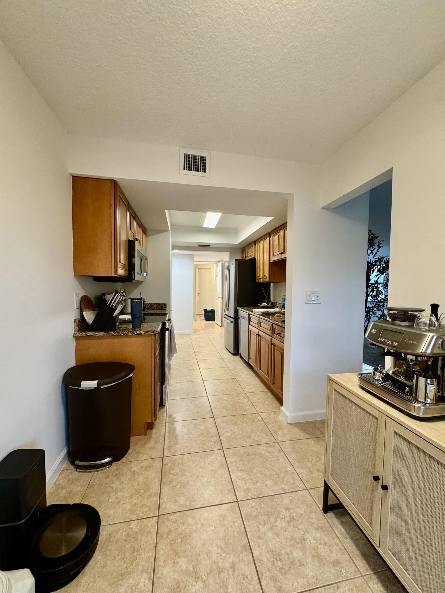 12660 Shoreline Drive 1a