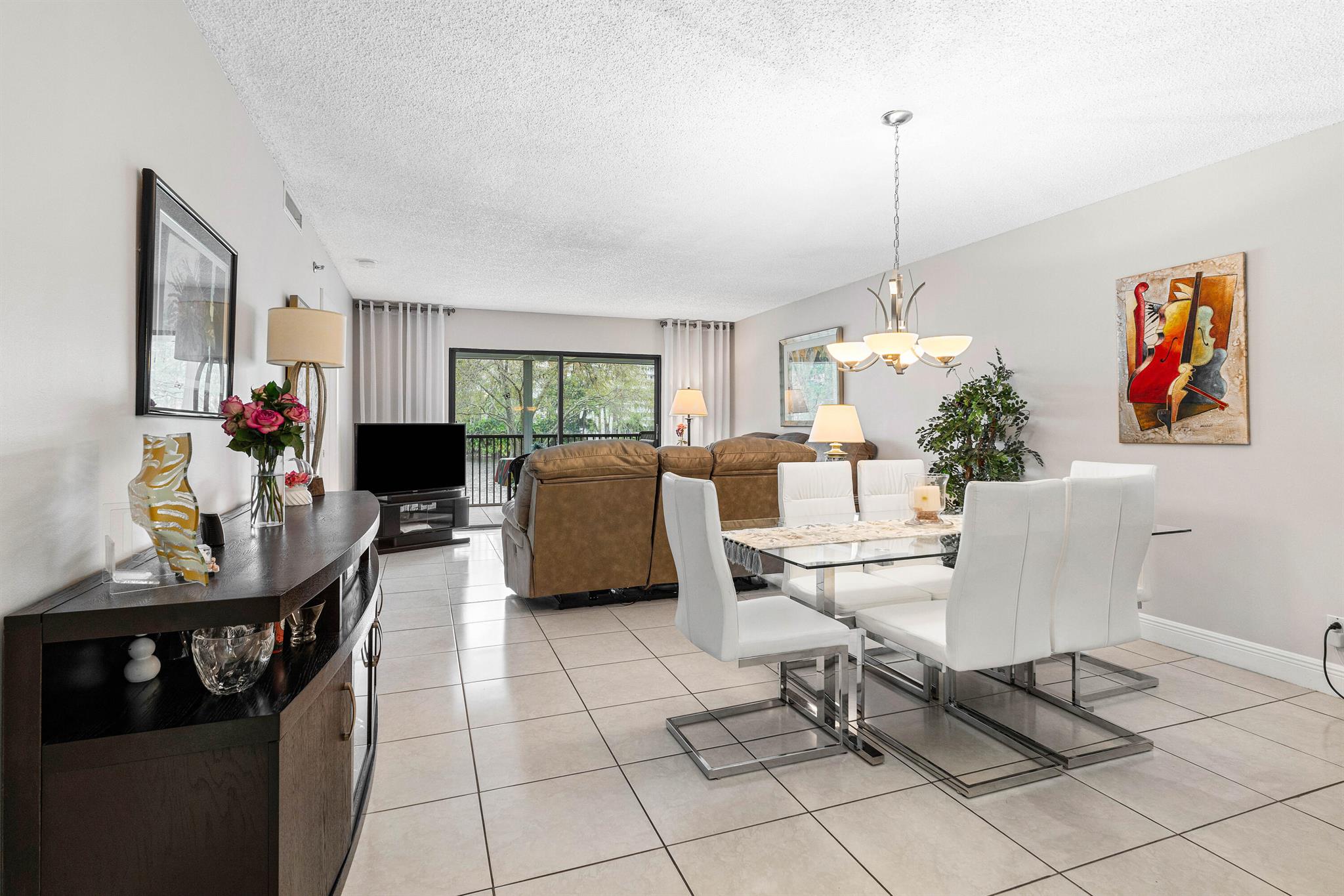 2238 N Cypress Bend Drive 207