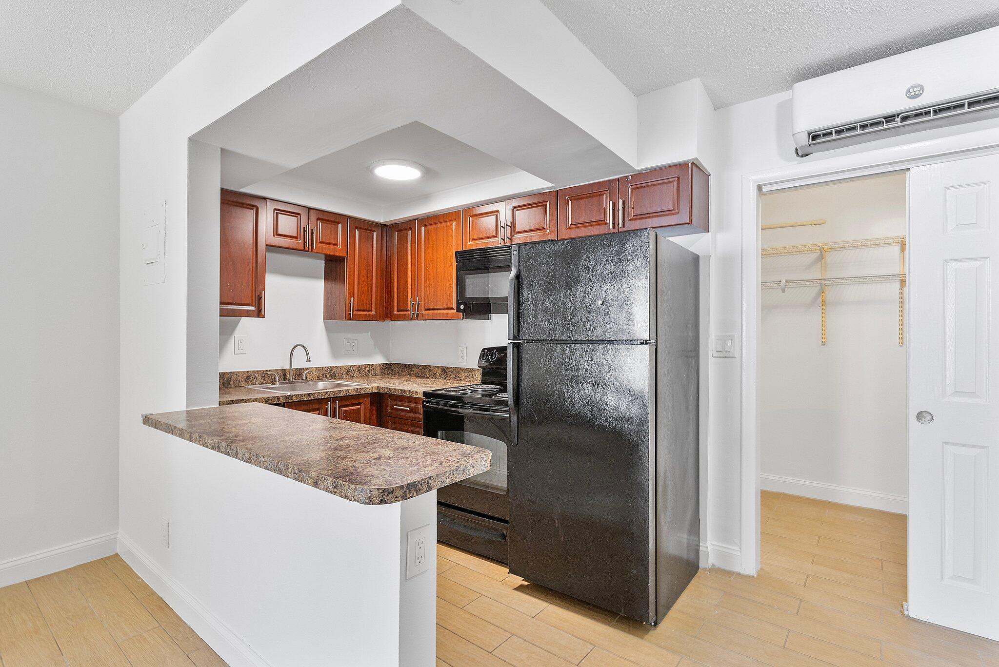 391 SE 19th Avenue 2