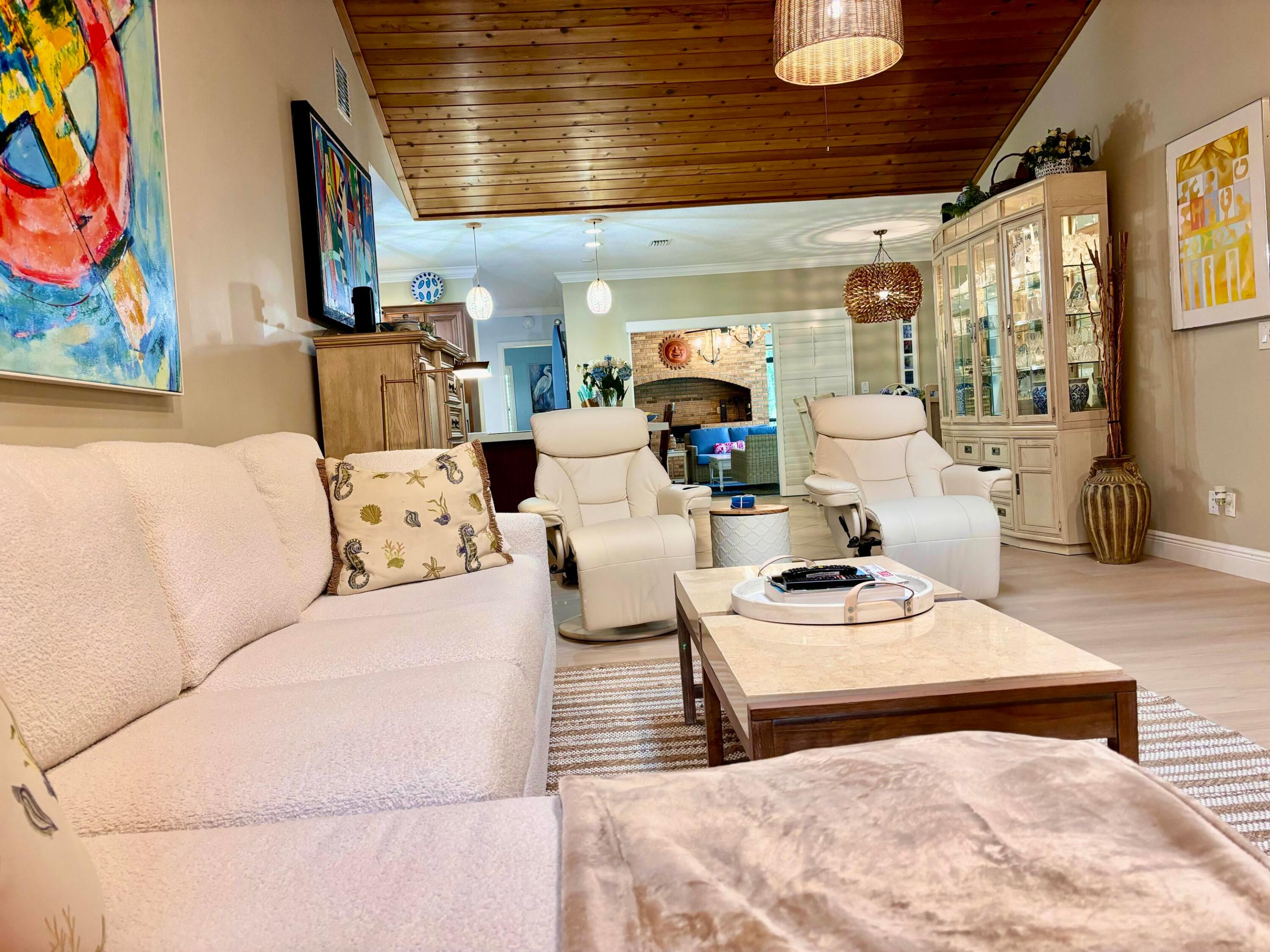 3 Durness Court