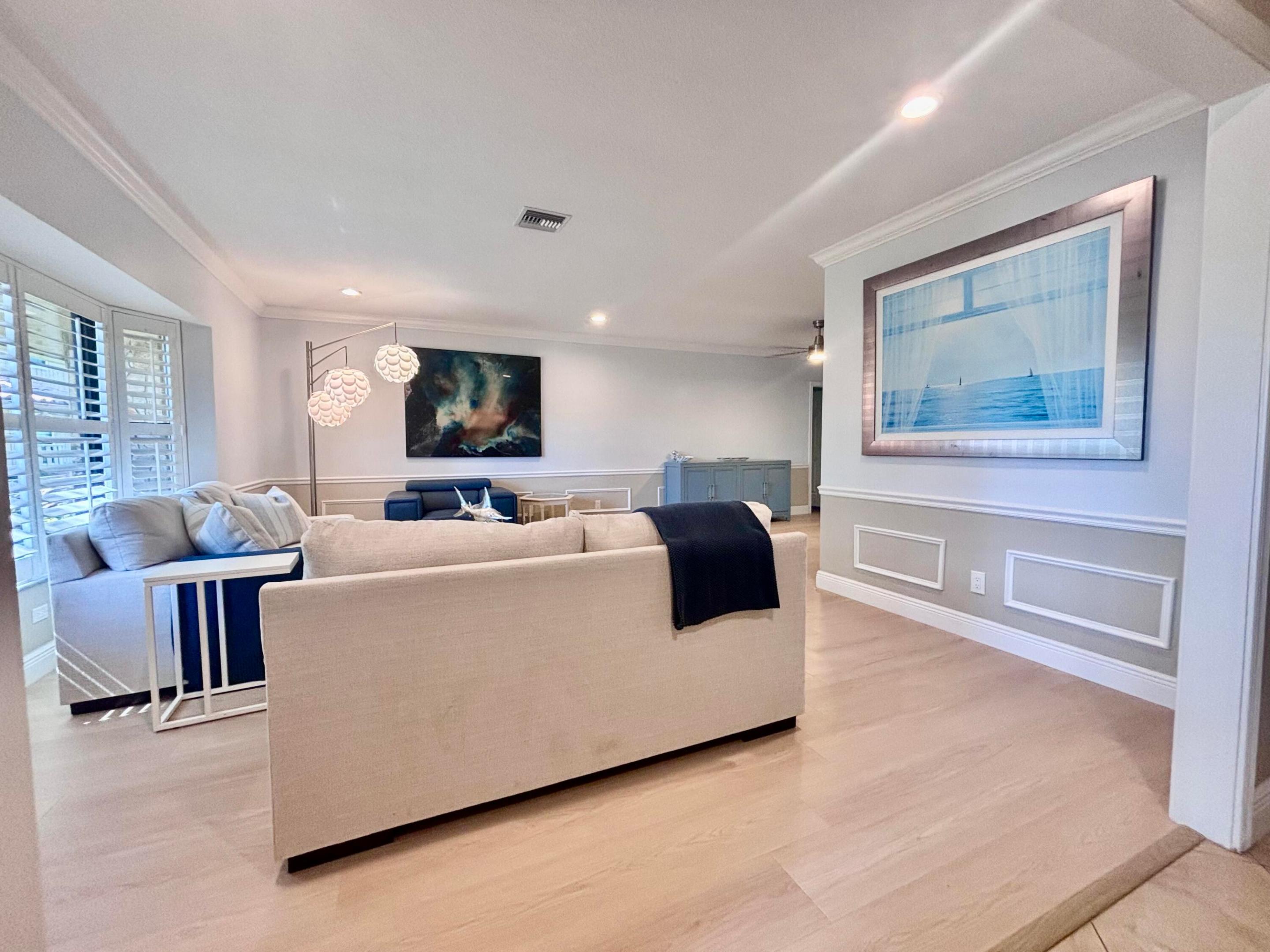 3 Durness Court