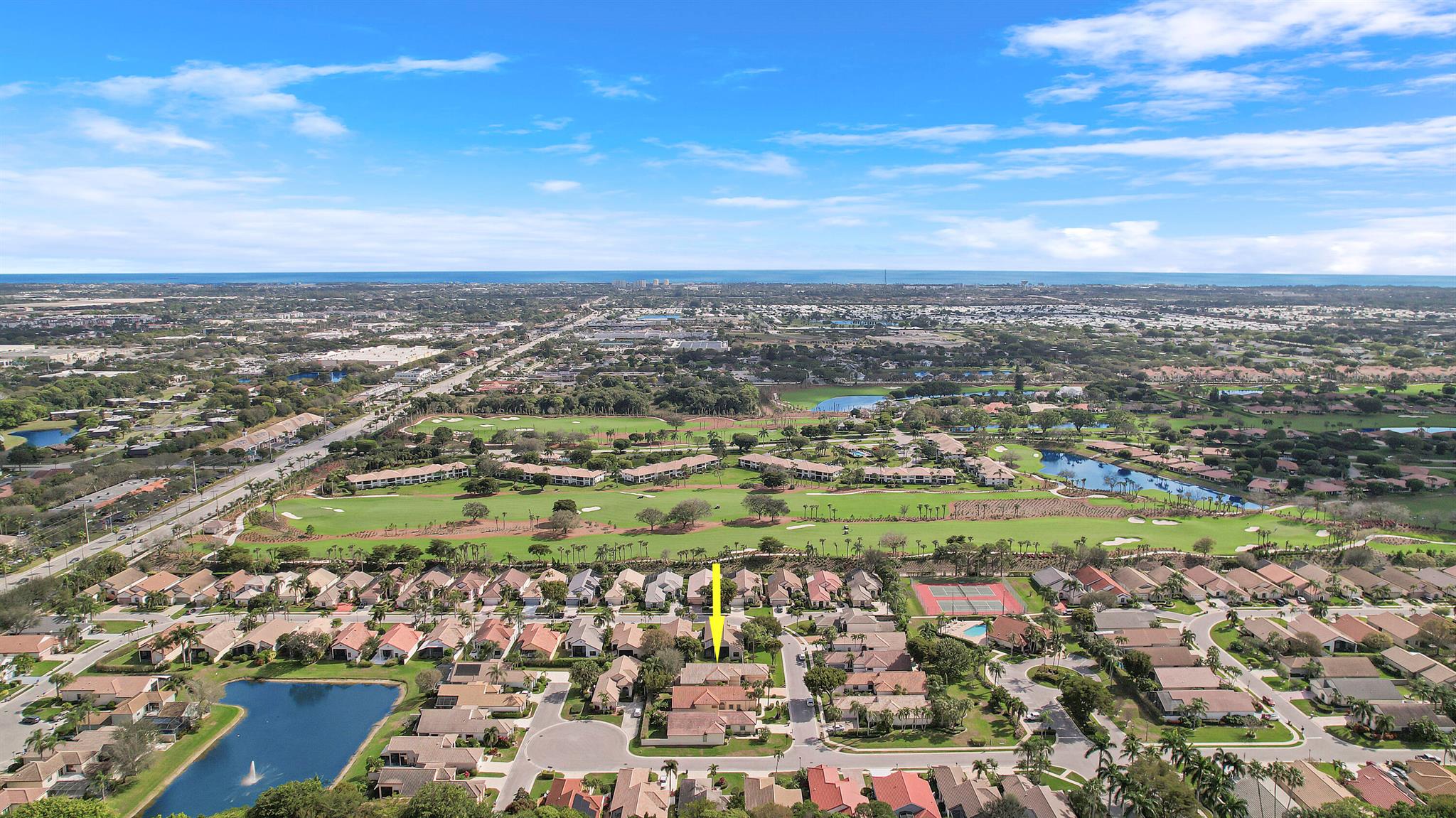 10199 Lexington Circle N