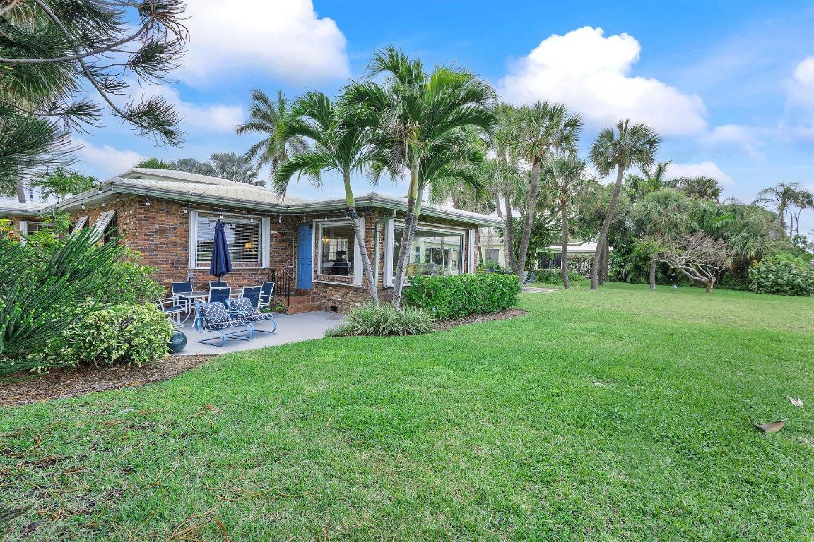 1102 N Golfview Road