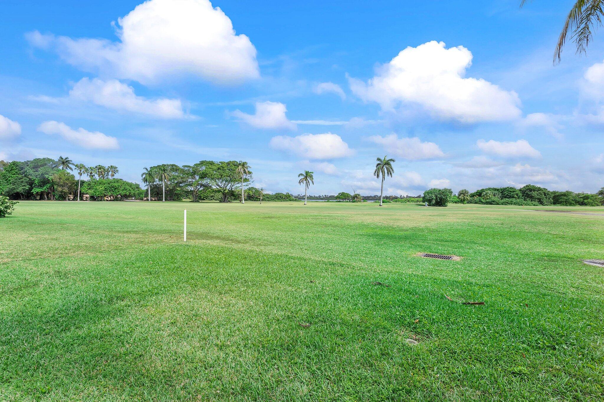 1102 N Golfview Road