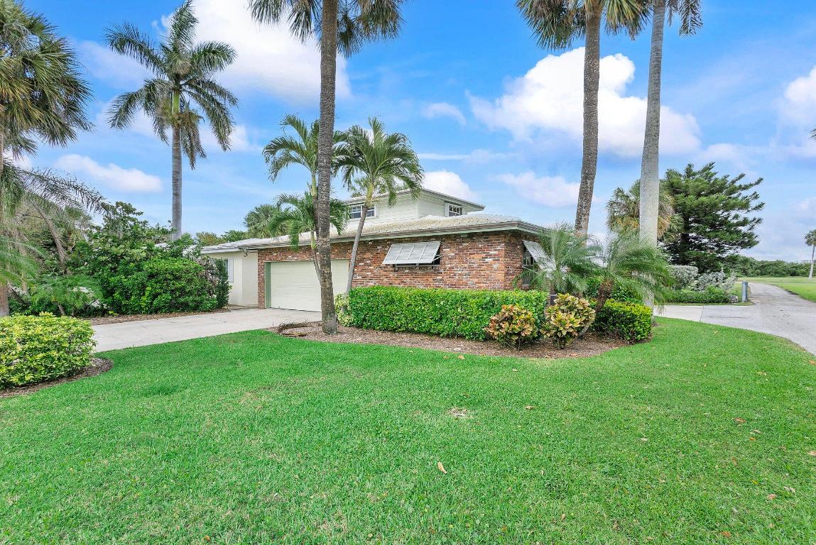 1102 N Golfview Road