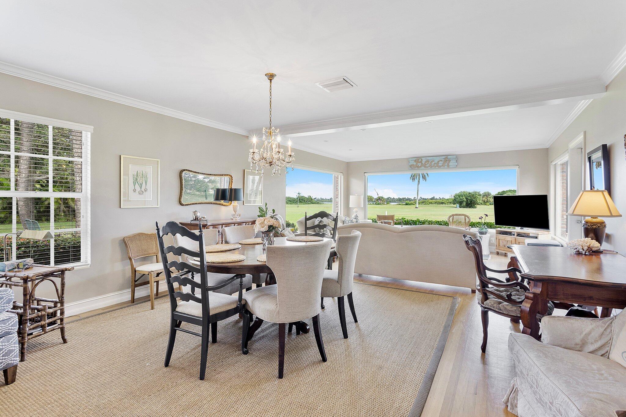 1102 N Golfview Road