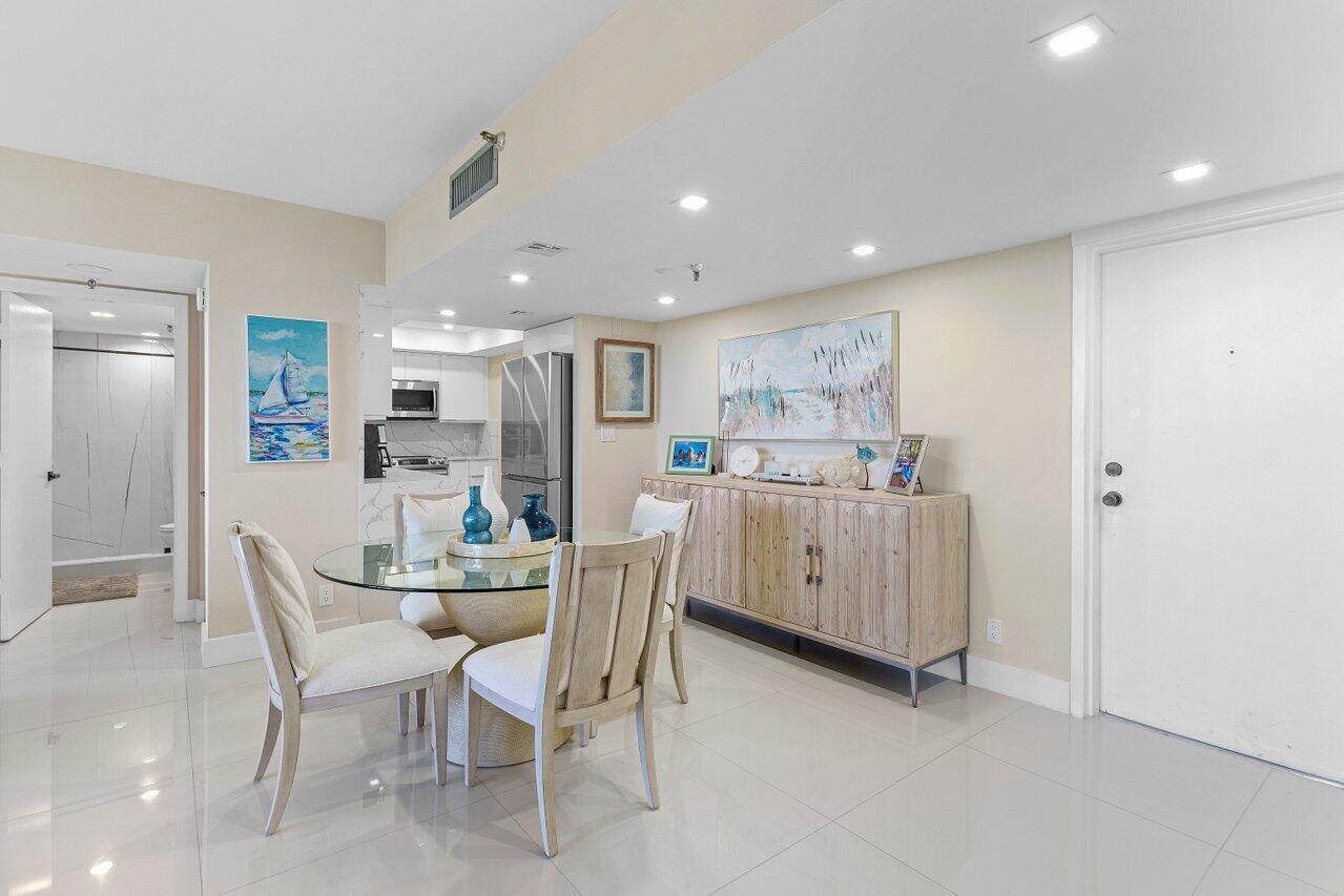 6815 Willow Wood Drive 4083
