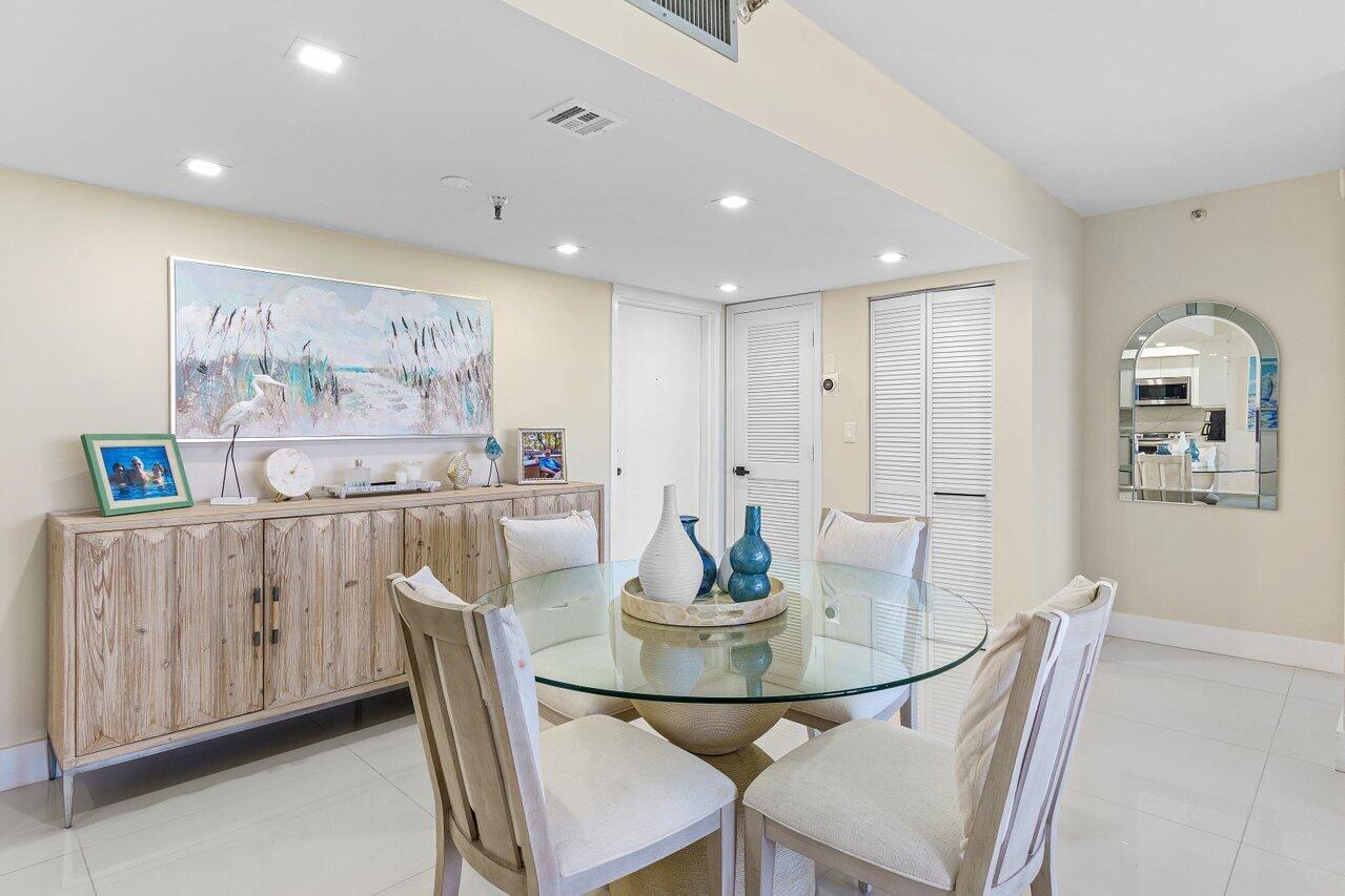 6815 Willow Wood Drive 4083
