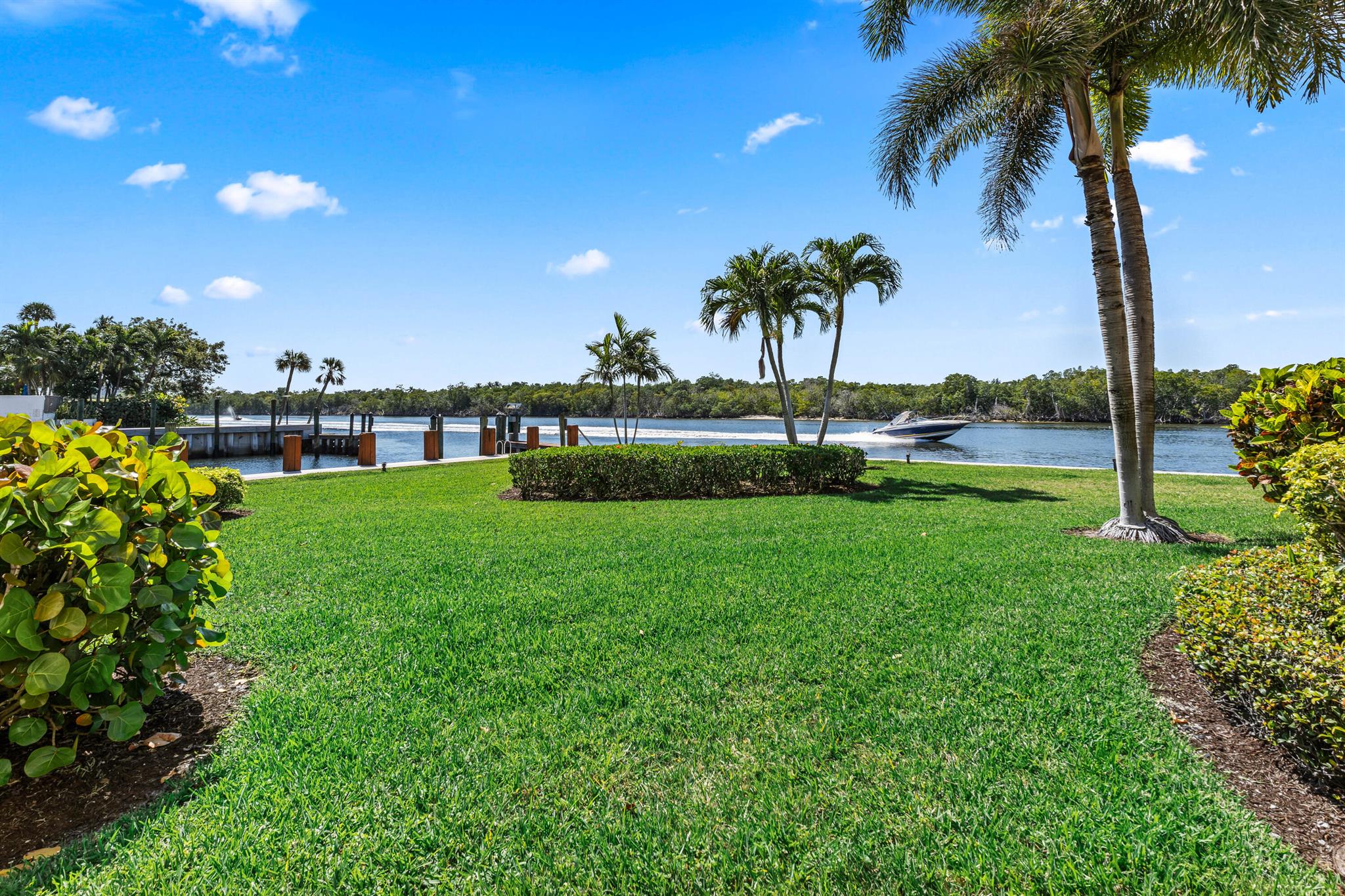 4744 S Ocean Boulevard 4