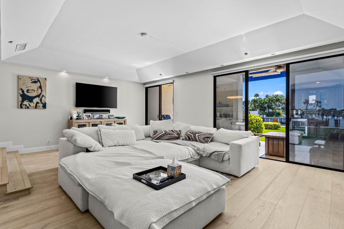 4744 S Ocean Boulevard 4