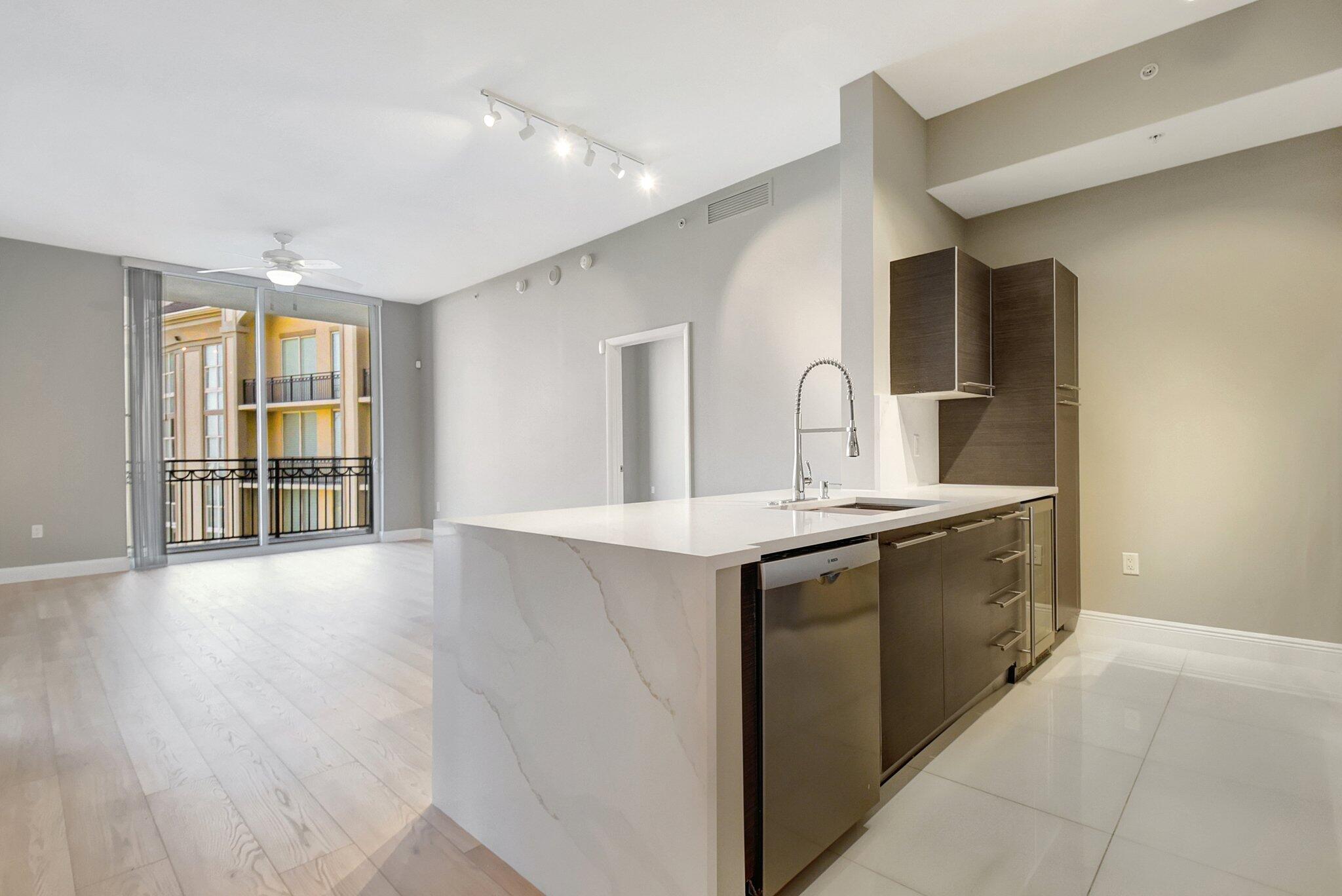 550 Okeechobee Boulevard Mph-07