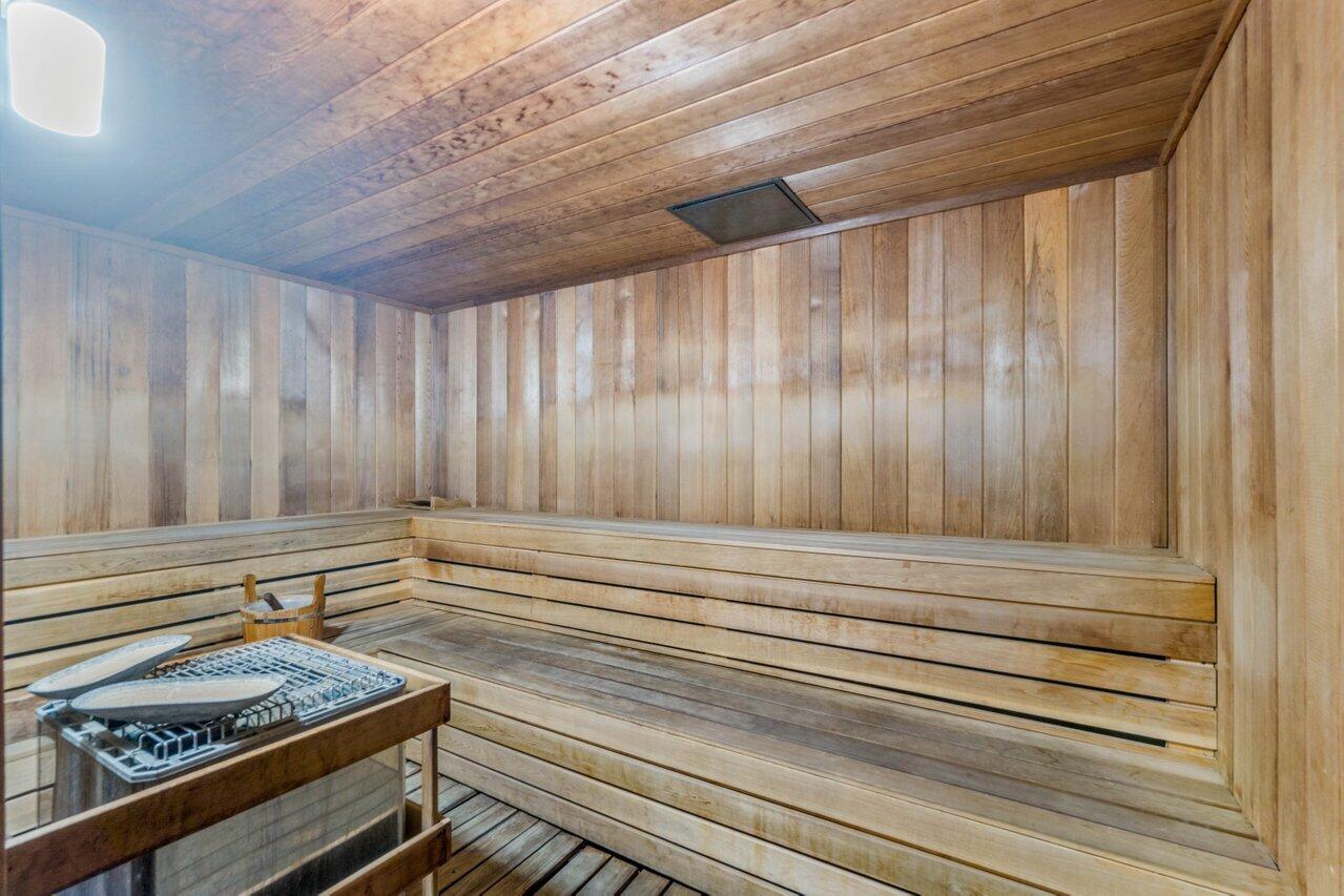 550 Okeechobee Boulevard Mph-07