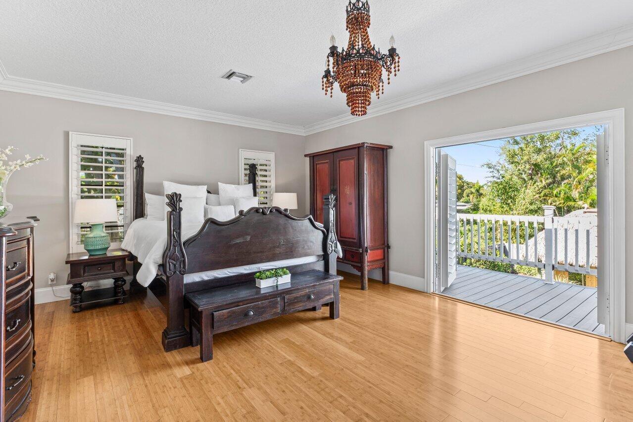 700 NW 2nd Avenue