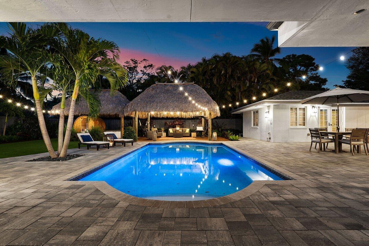 700 NW 2nd Avenue