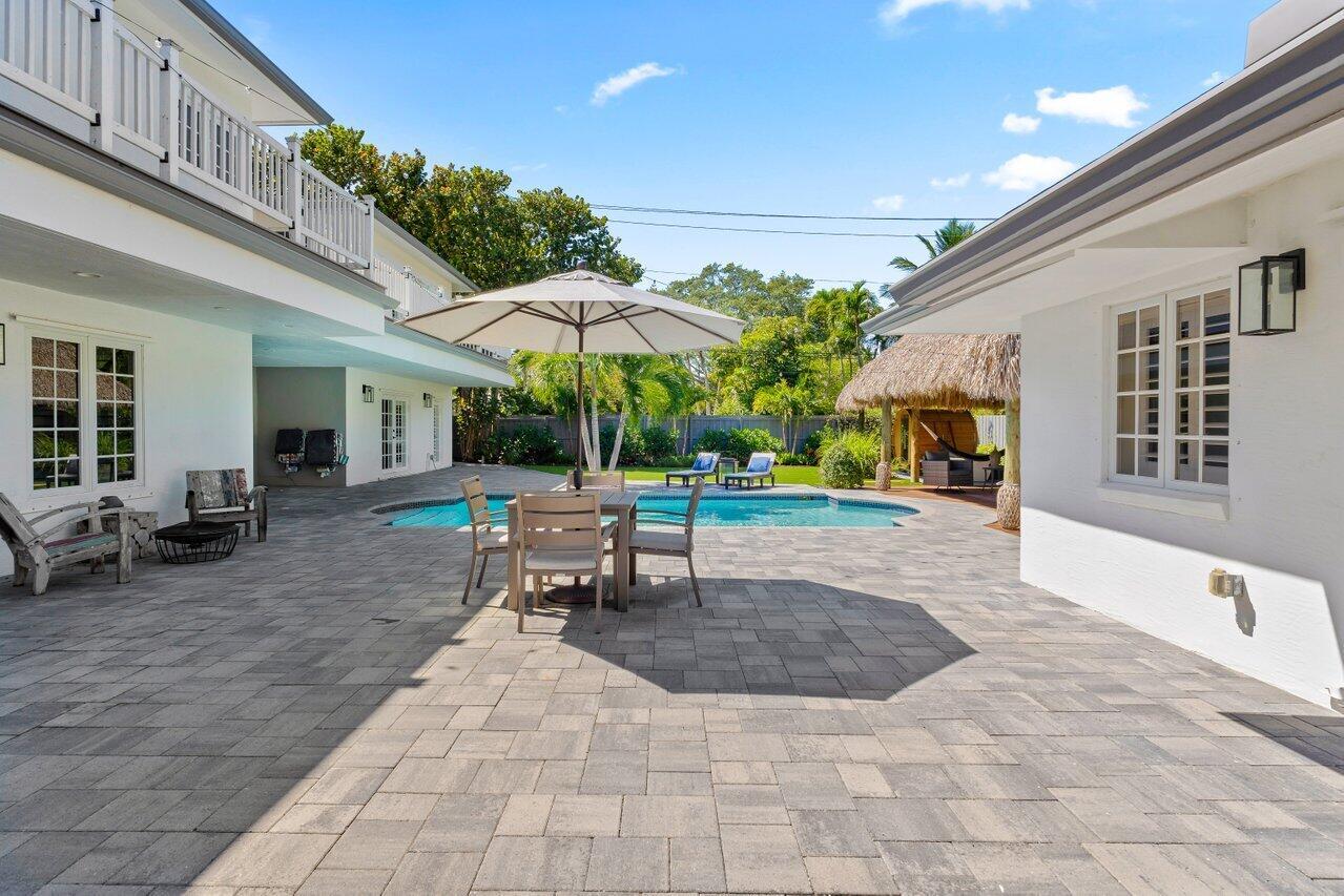 700 NW 2nd Avenue