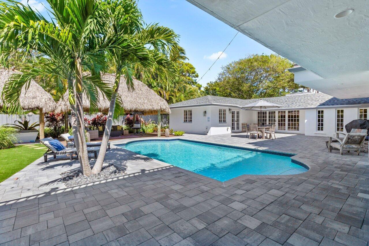 700 NW 2nd Avenue