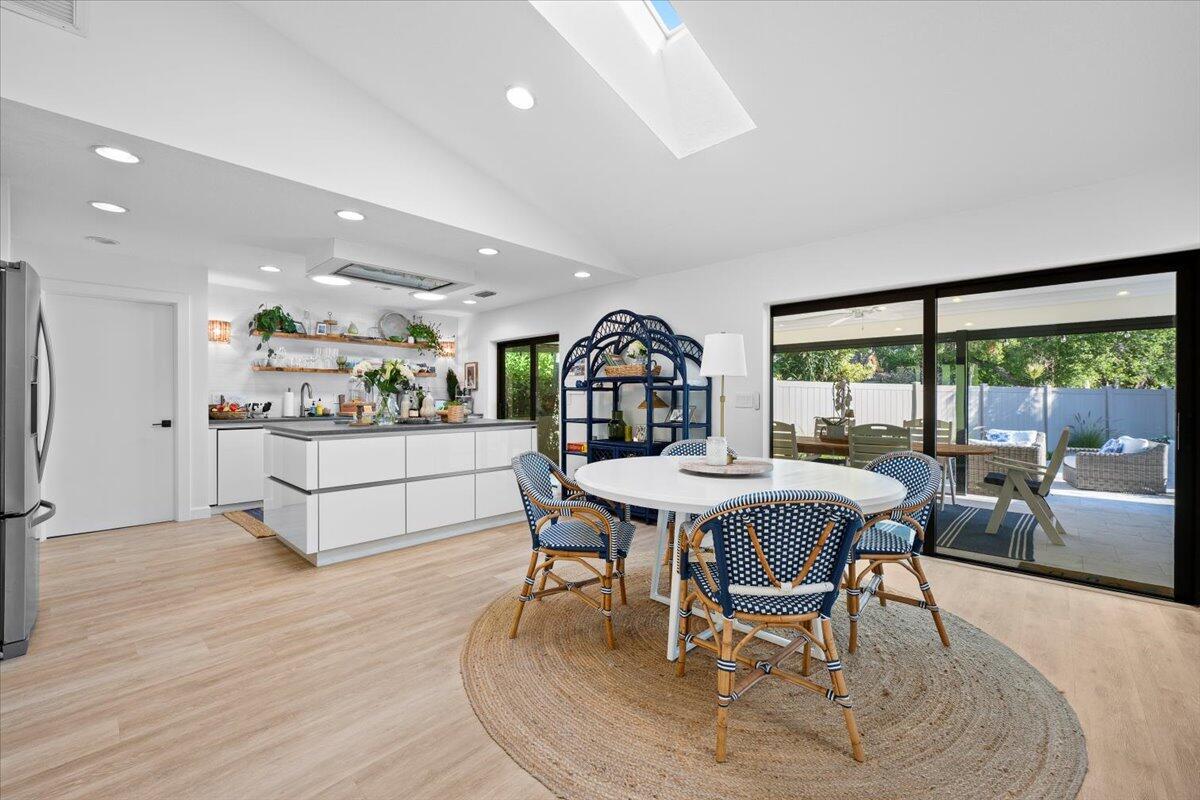 17 Glengary Road