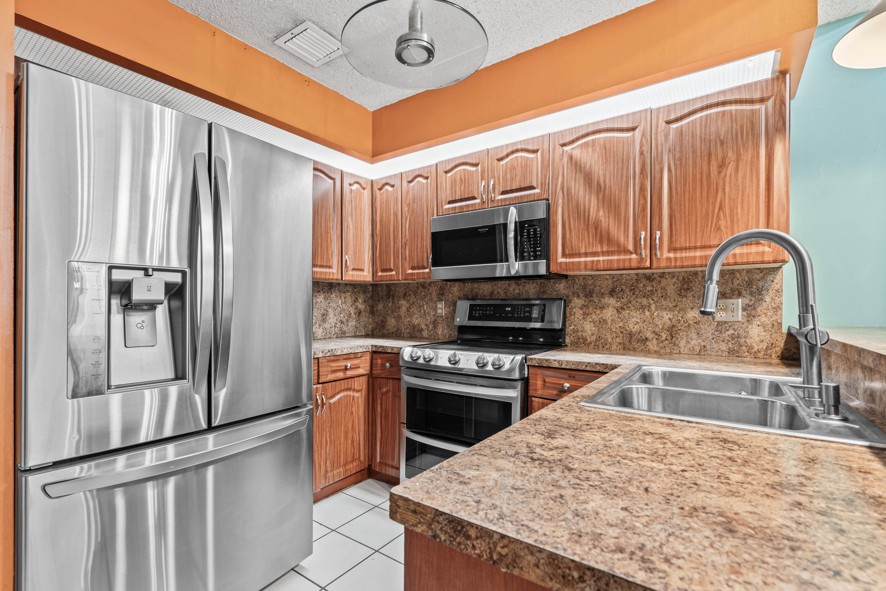 7198 Sportsmans Drive 2