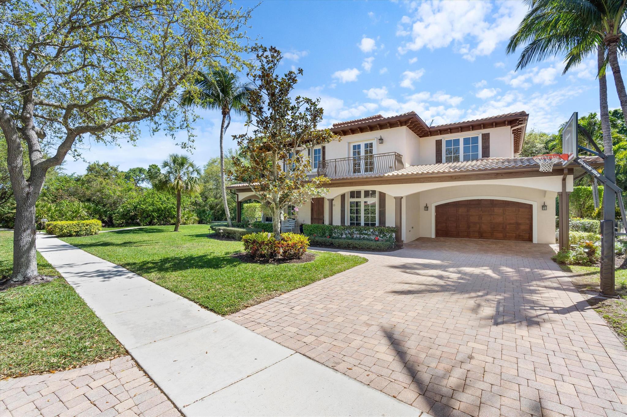 142 Segovia Way