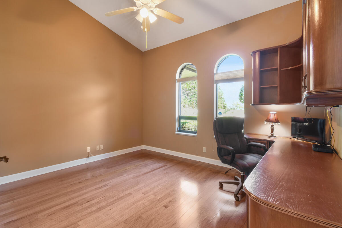 1549 NW Buttonbush Circle