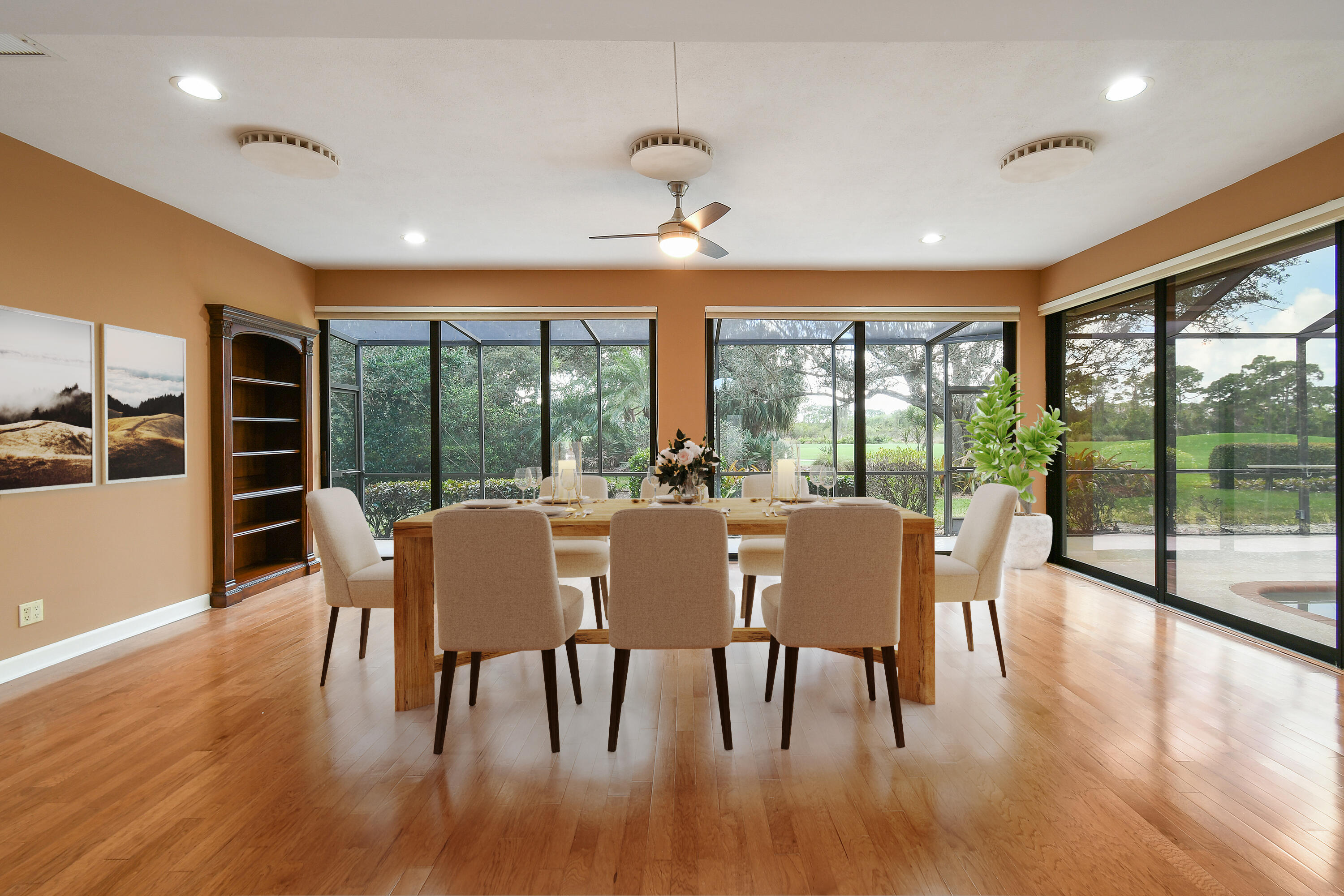1549 NW Buttonbush Circle