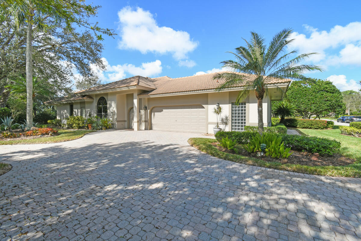 1549 NW Buttonbush Circle