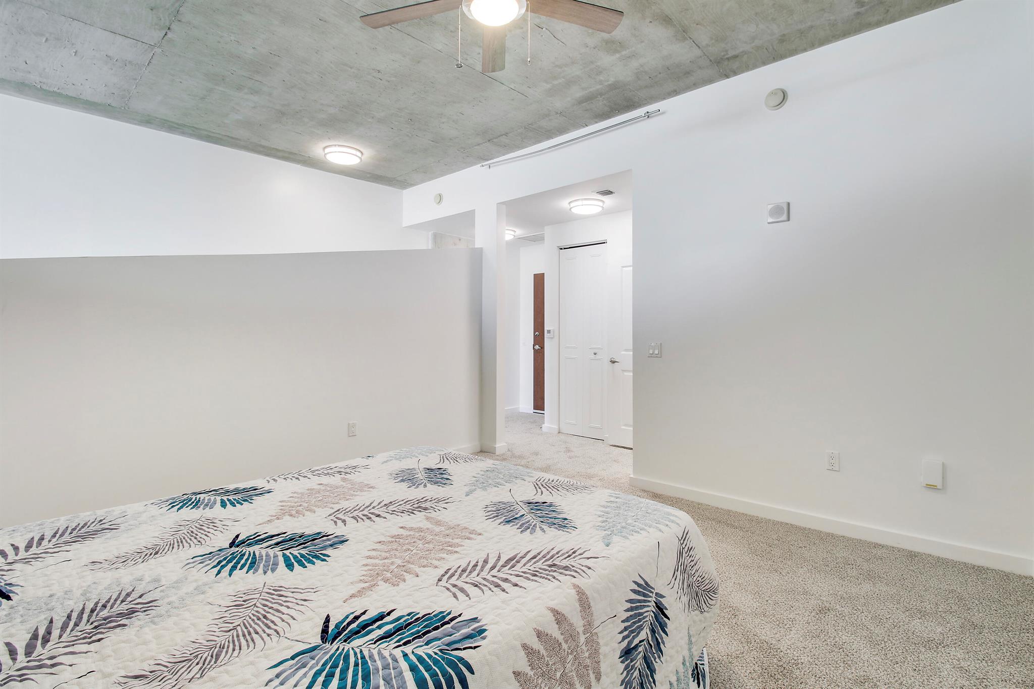 300 S Australian Avenue 1116