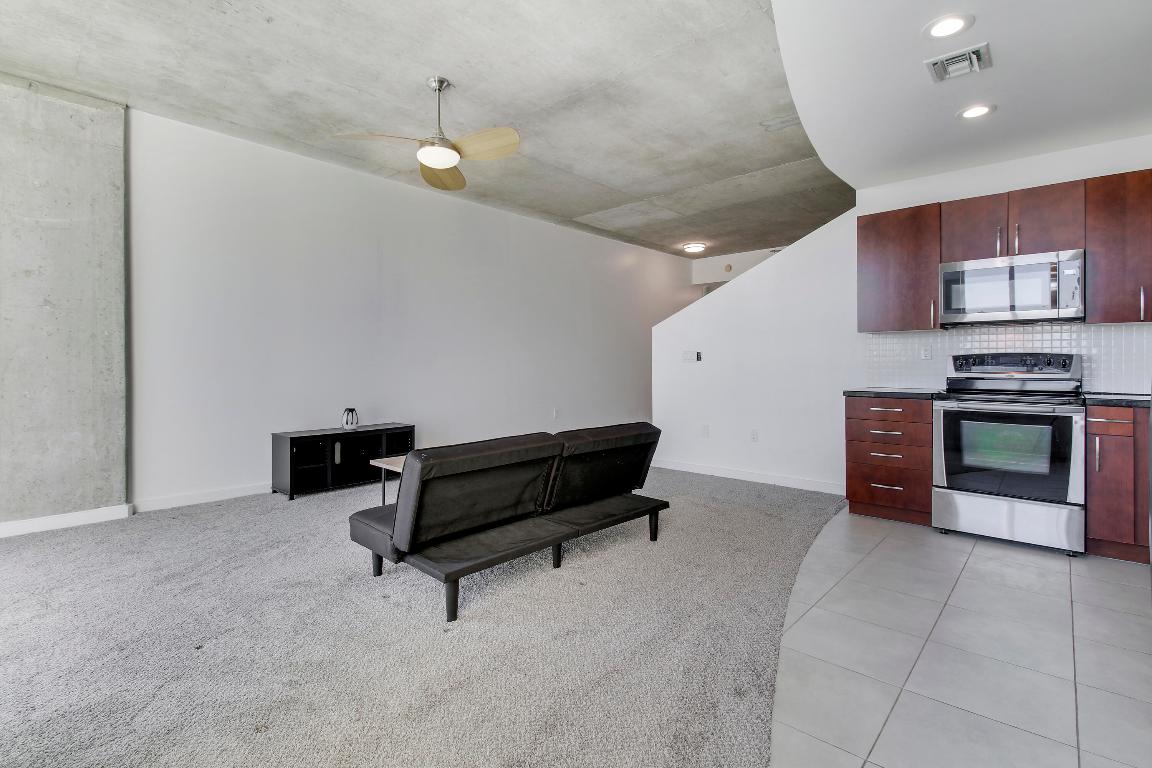 300 S Australian Avenue 1116