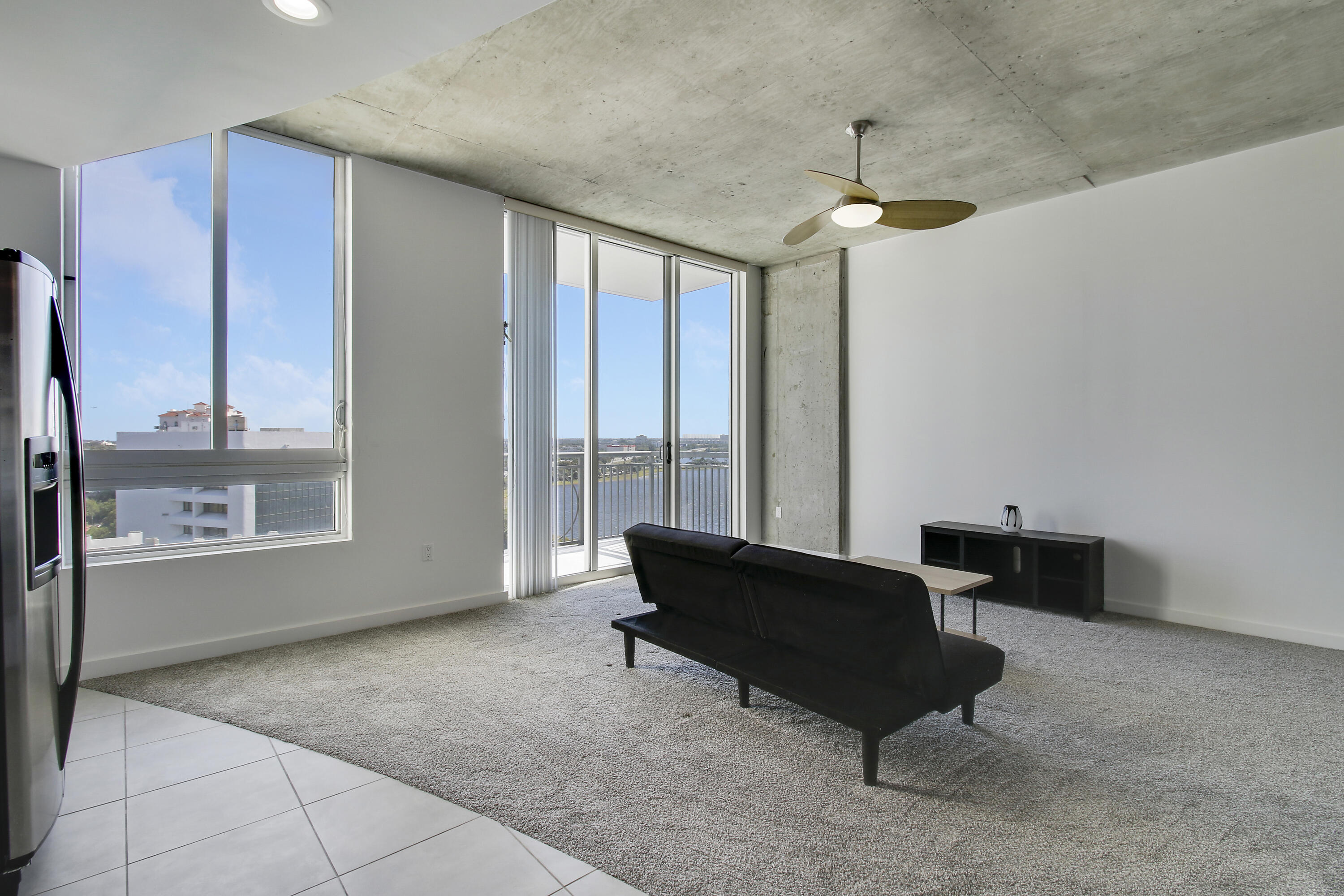 300 S Australian Avenue 1116