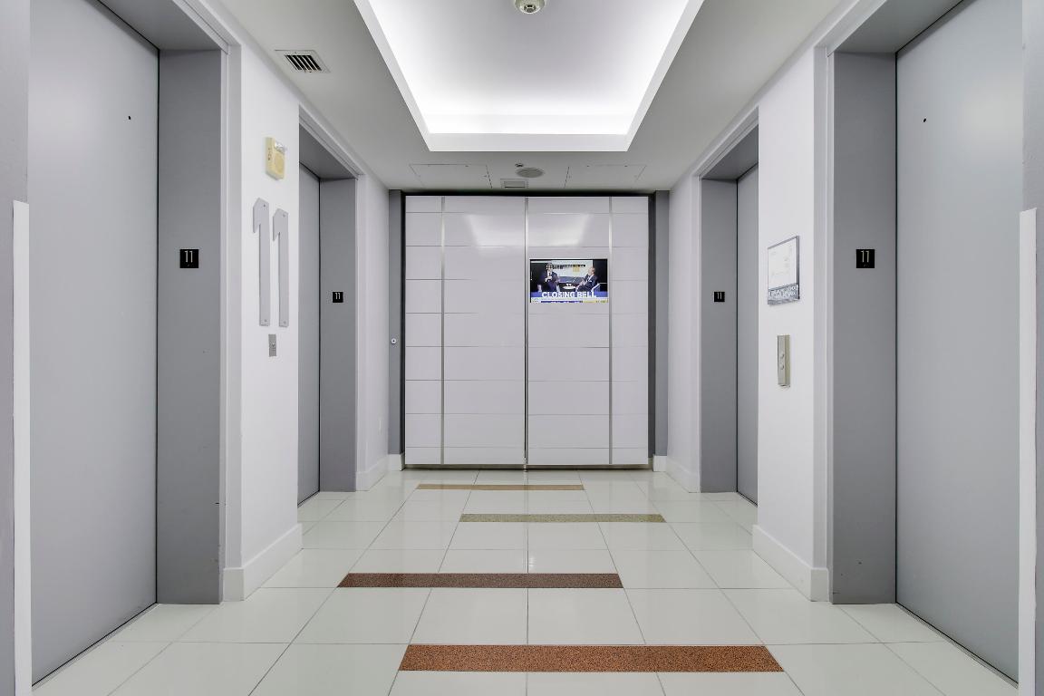 300 S Australian Avenue 1116