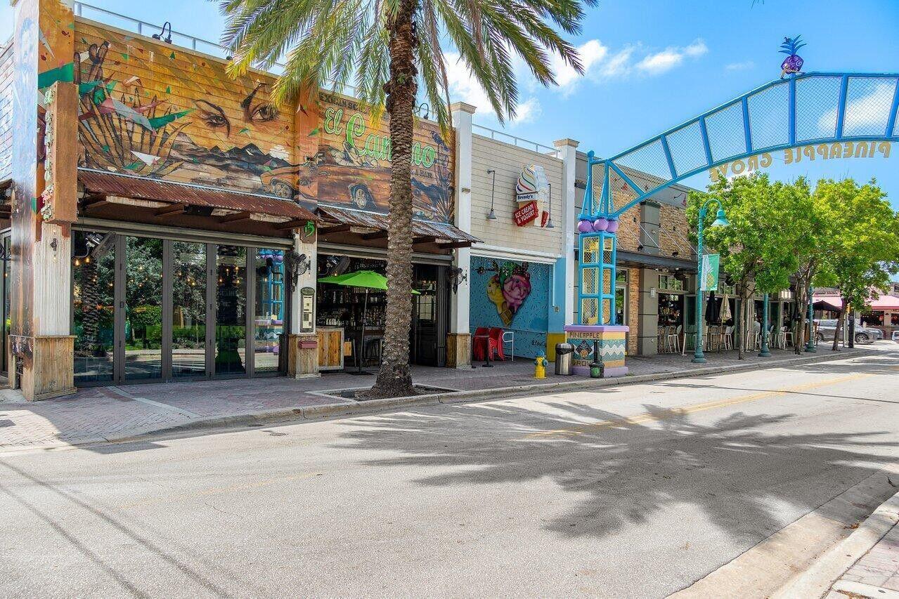 1700 S Ocean Boulevard 18