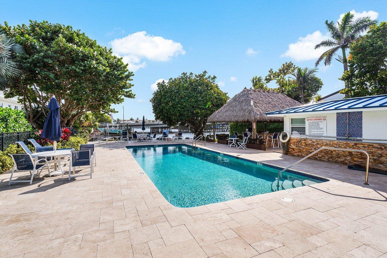 1700 S Ocean Boulevard 18