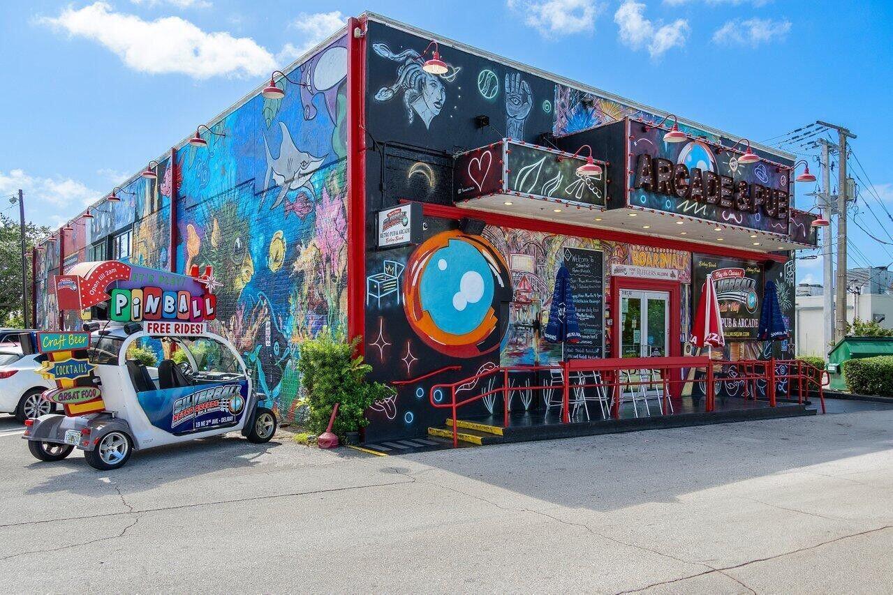 1700 S Ocean Boulevard 18